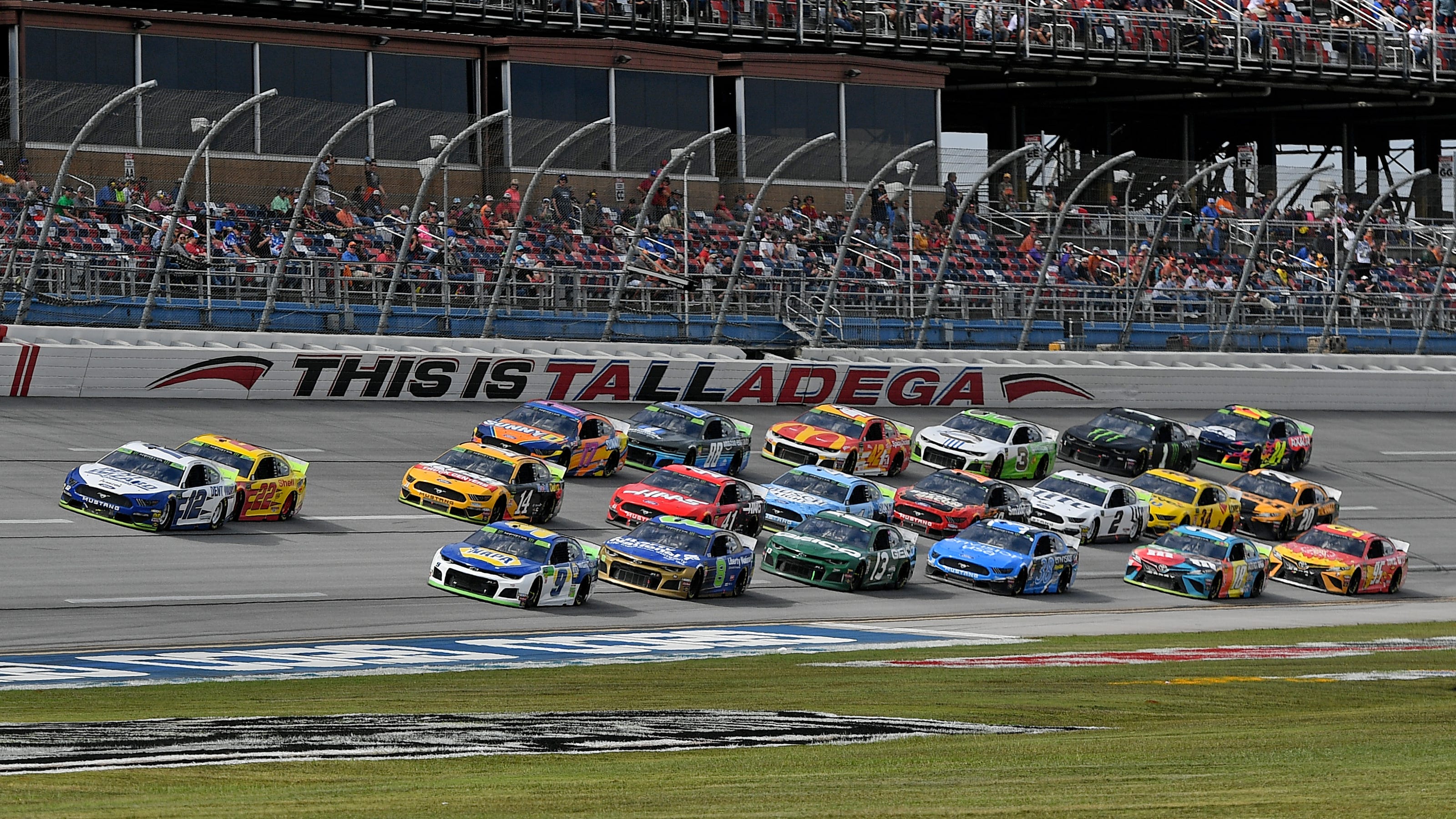 NASCAR Talladega Start time, TV schedule, lineup for Sunday's race