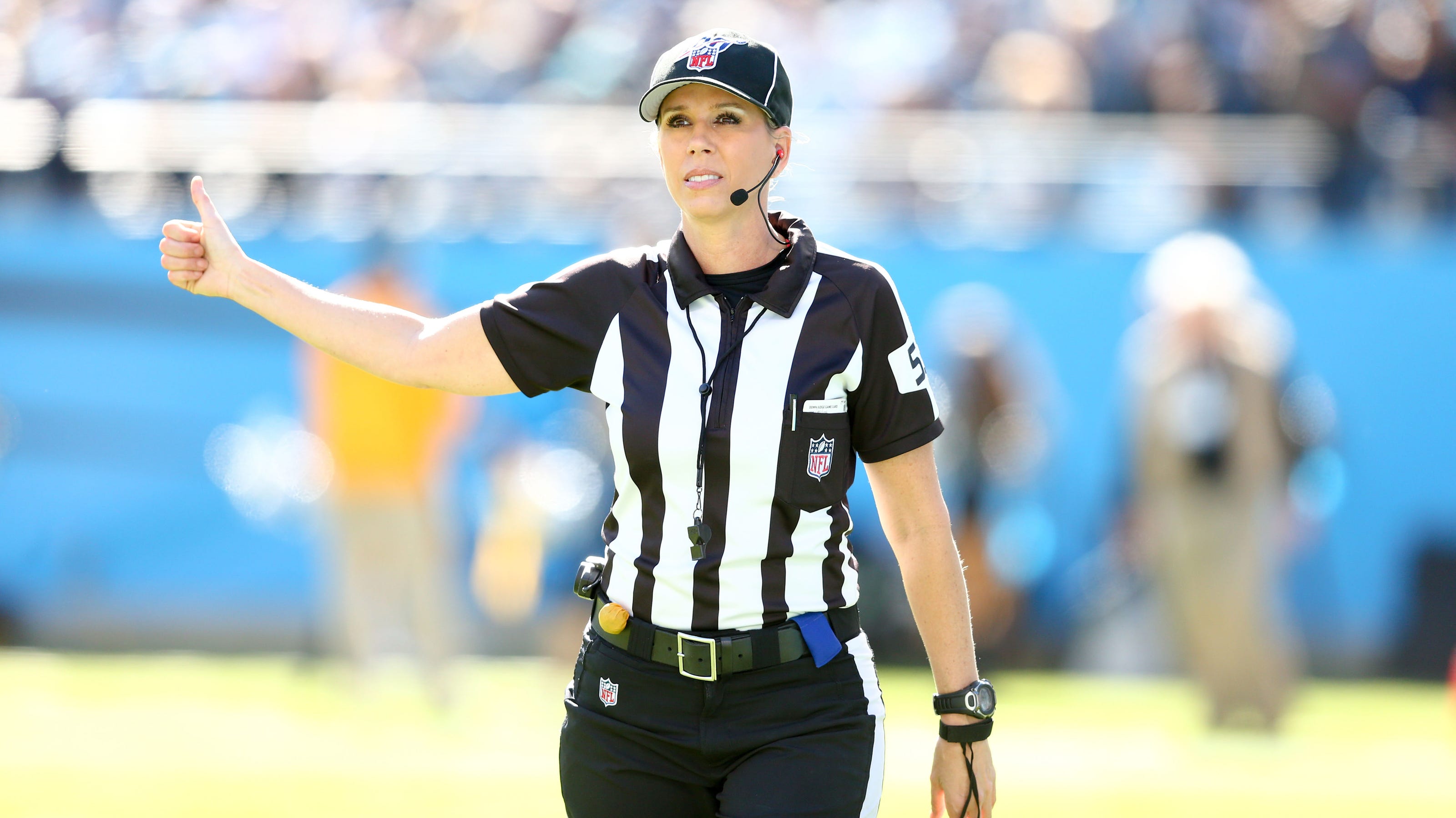 Sarah Thomas First Female Official In A Super Bowl Clearing Way For Others
