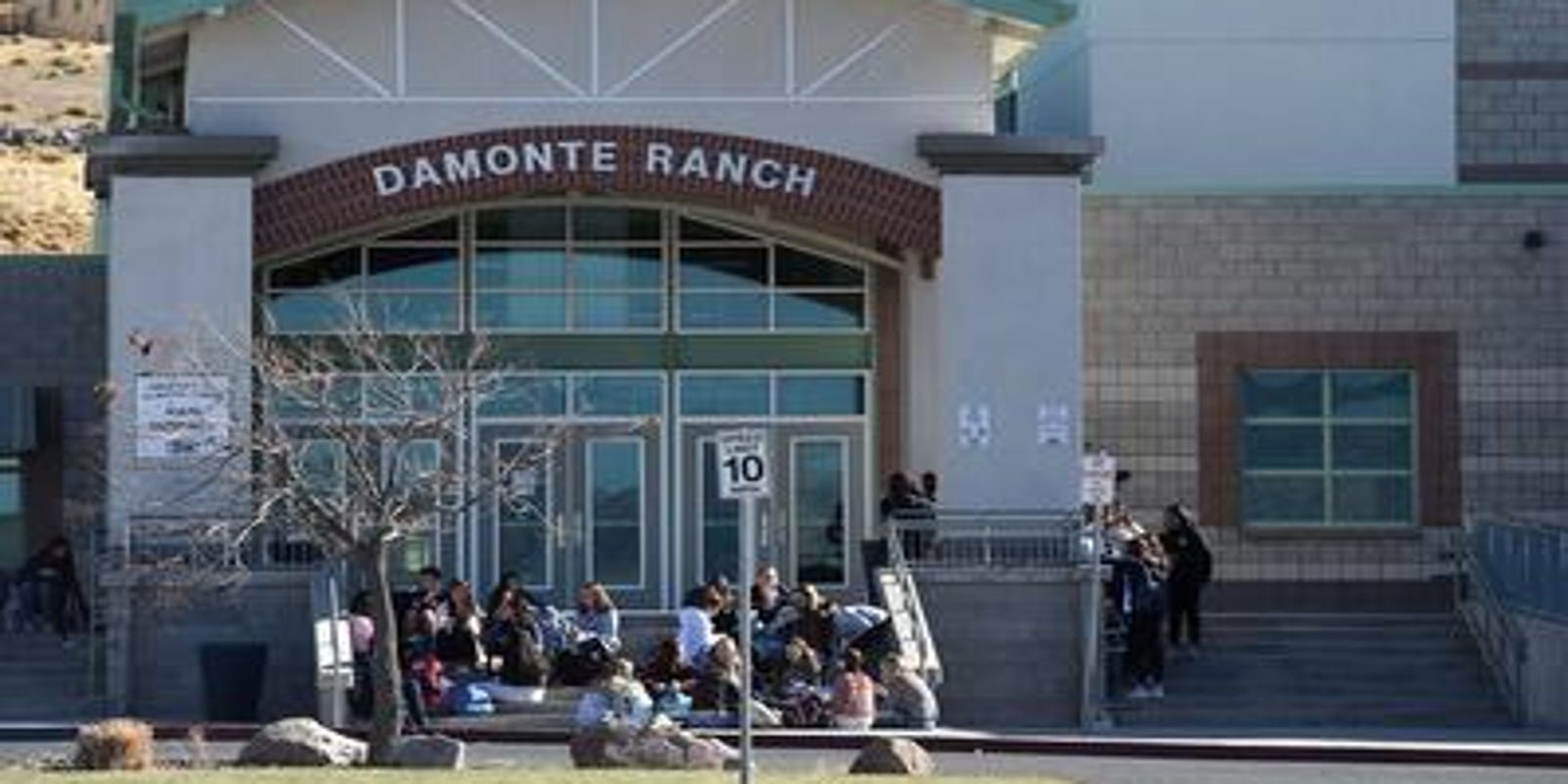 WCSD's Damonte High sends out note about 2 recent student deaths