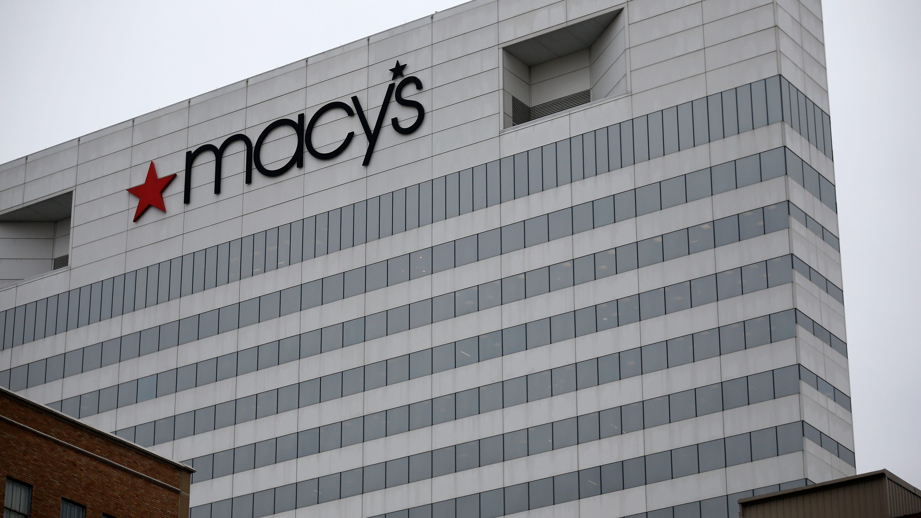 Macy's faces class action lawsuit for use of facial recognition
