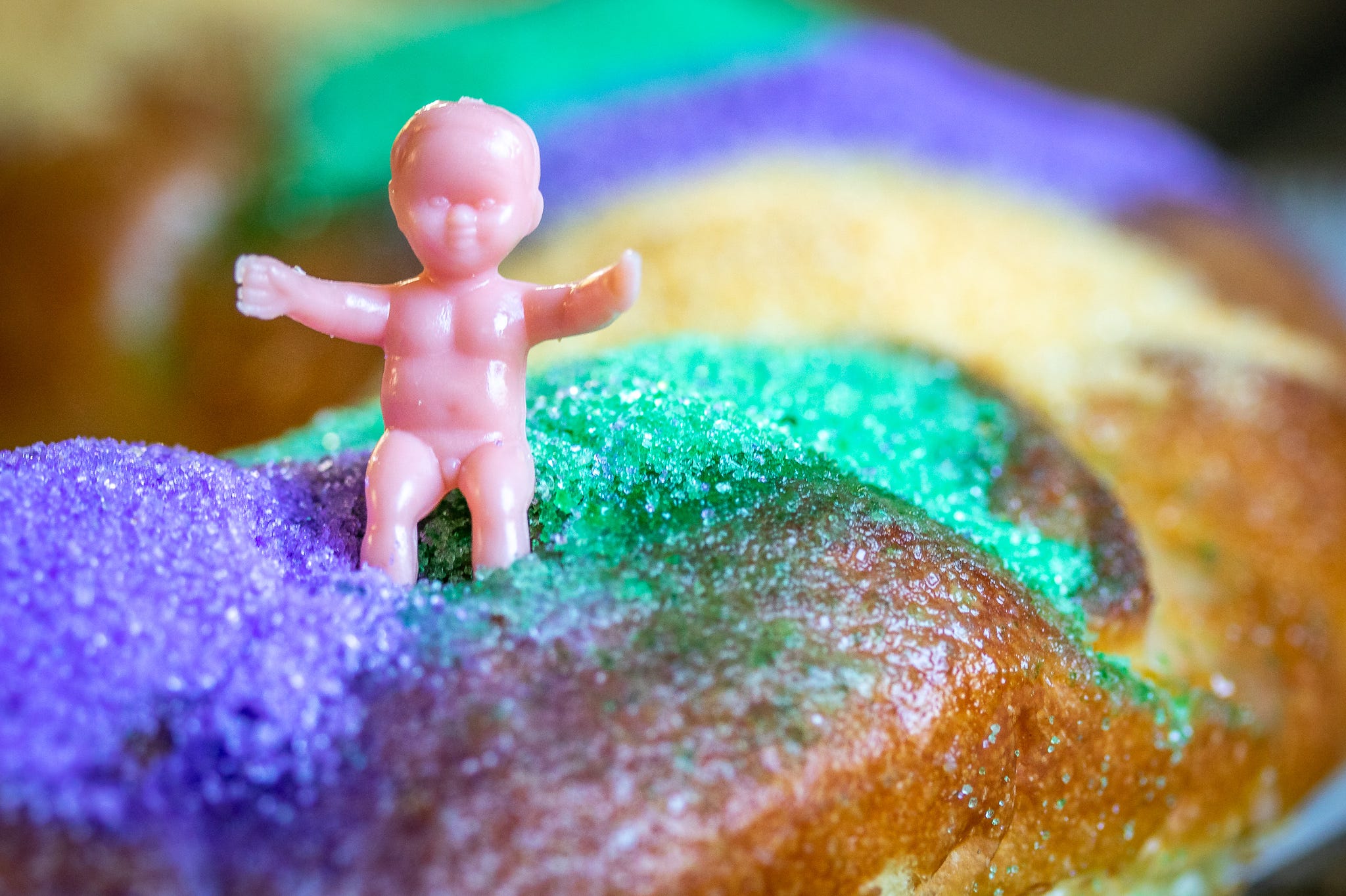 New Orleans bakeries do big business during Mardi Gras with king cakes