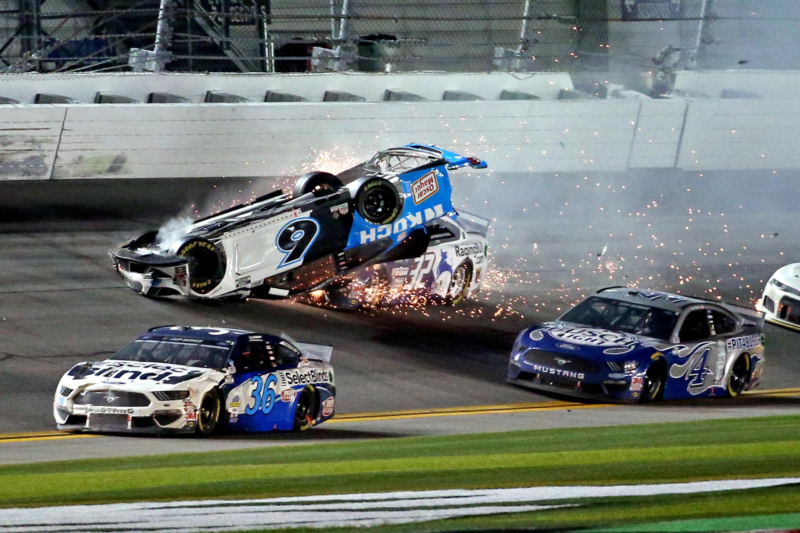 Photos Ryan Newman S Harrowing Daytona 500 Crash