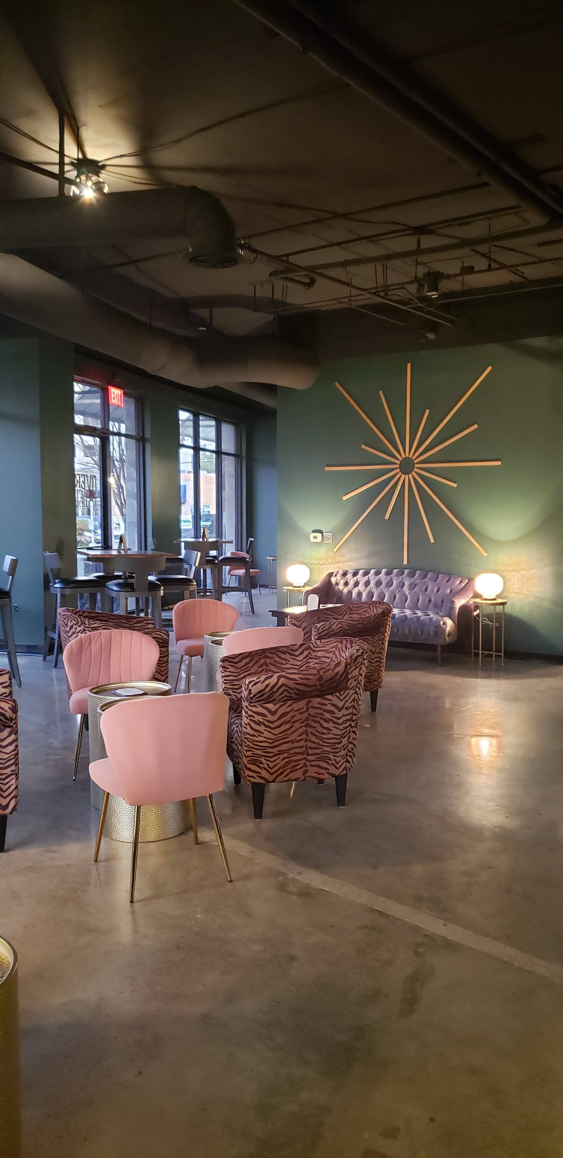 OverUnder Bar brings fresh entertainment concept to Midtown