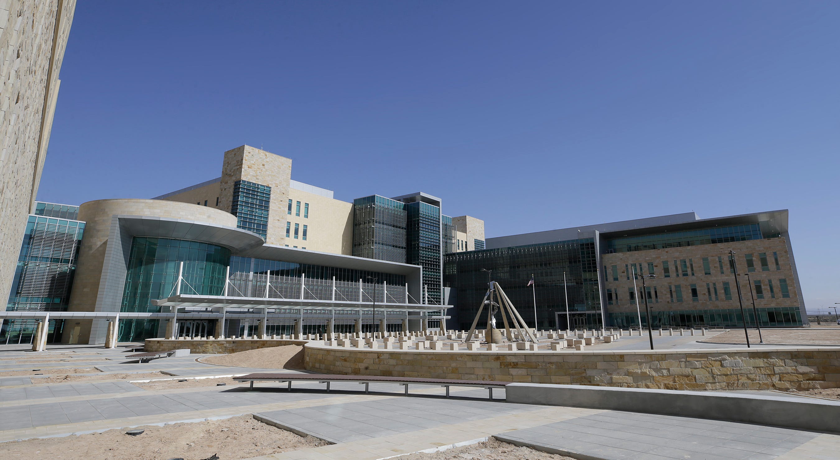 Opening Date Set For Fort Bliss' William Beaumont Army Medical Center