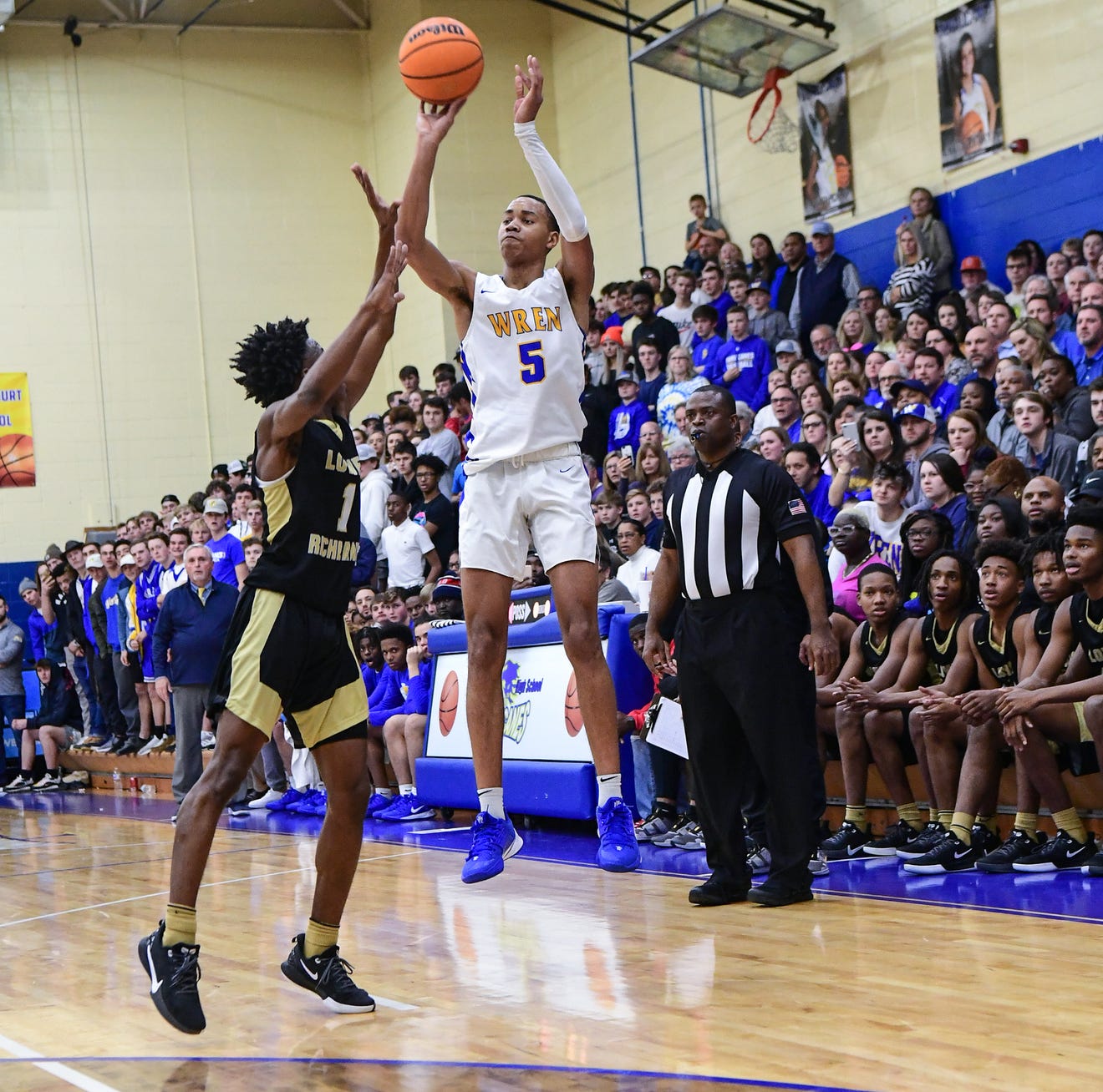 Wren basketball tops Lower Richland, returns to Upper State title game