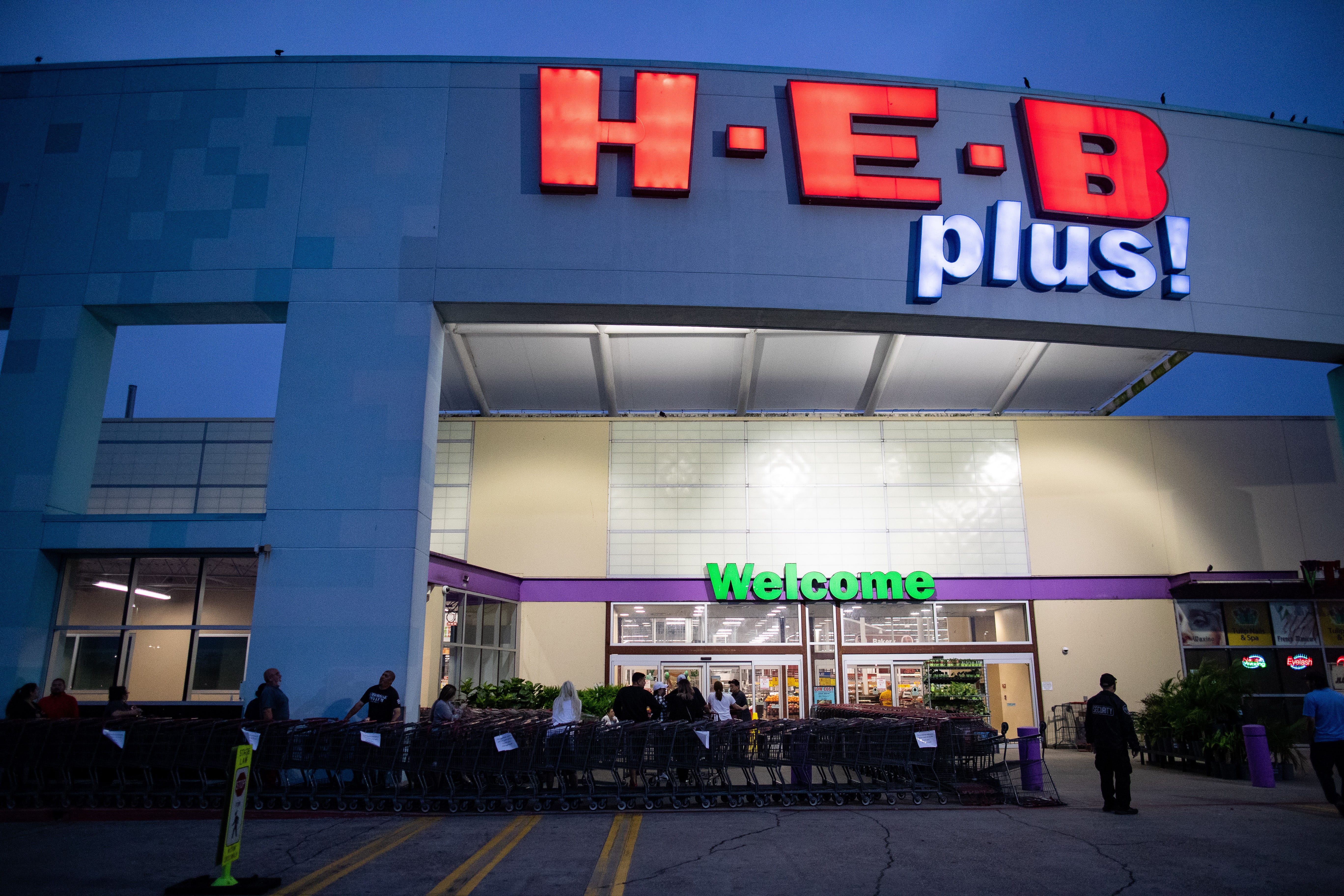 Third H E B Plus Saratoga Employee Tests Positive For Covid 19