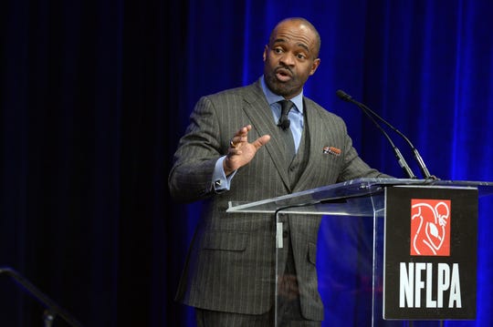 Nflpa Approves New Cba Players Get More Money Nfl Gets 17th Game