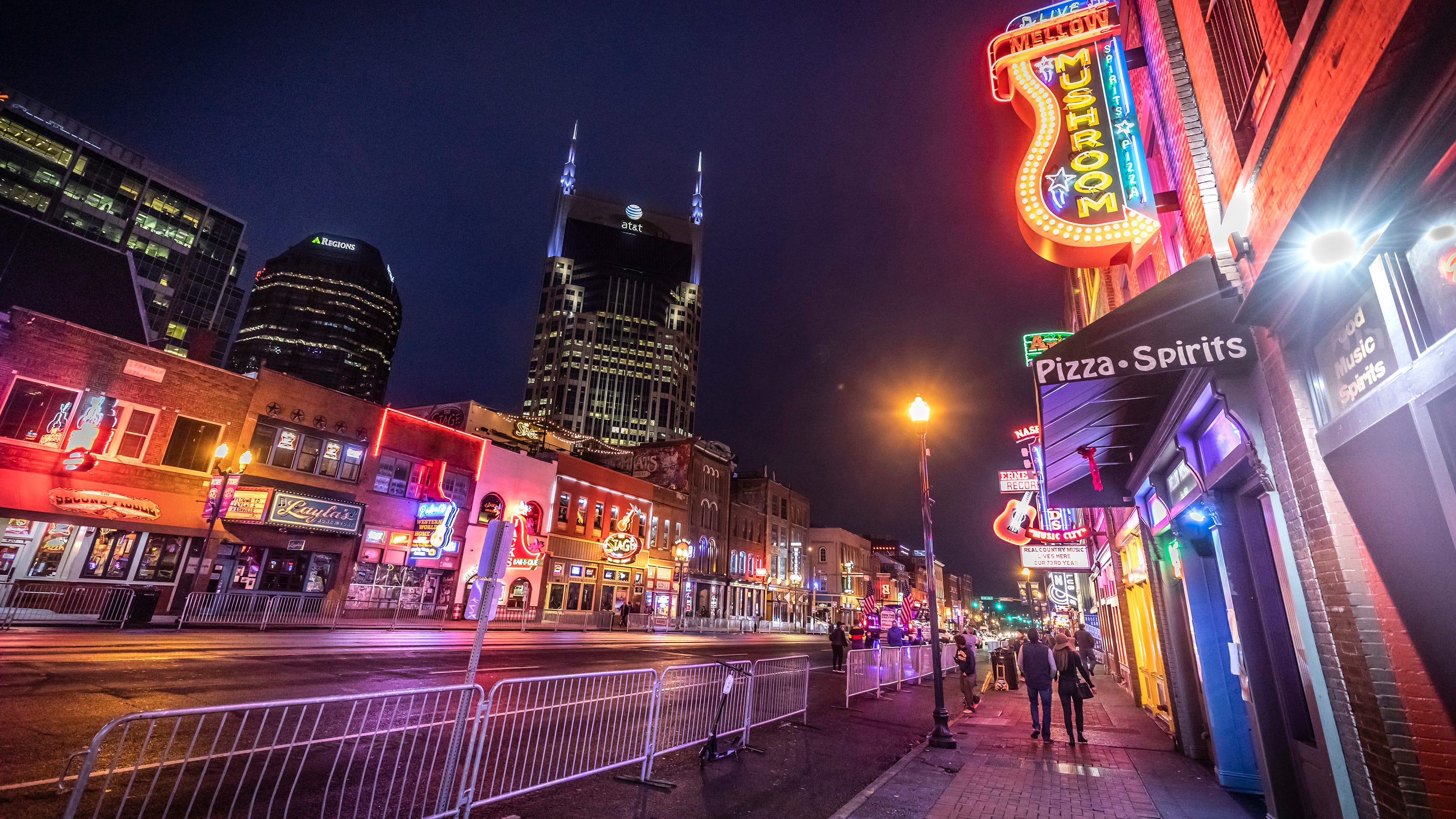 Nashville reopening Phase 3 begins lifting bar, live music restrictions