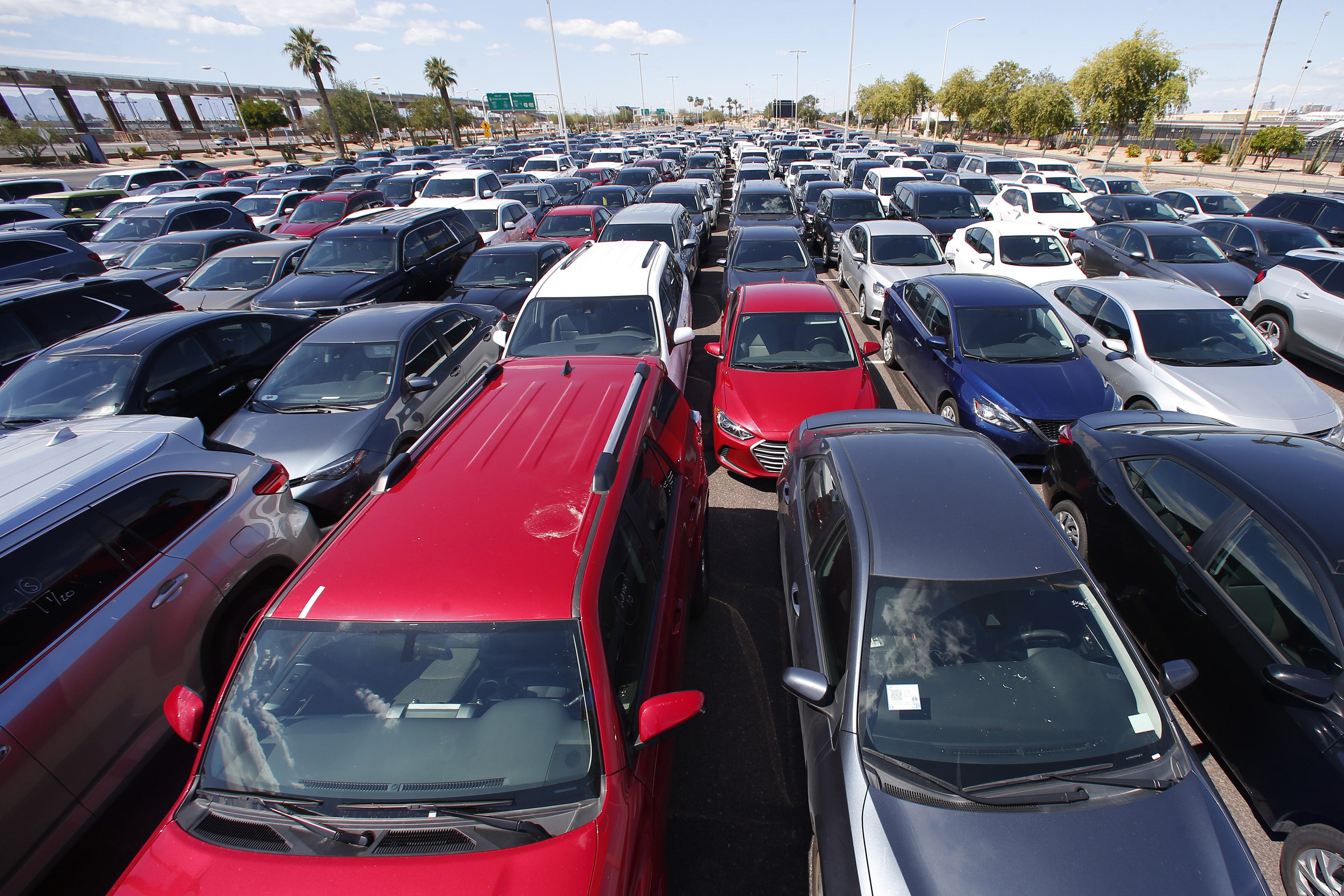 Rental car shortage at Phoenix Sky Harbor Airport Why it's happening