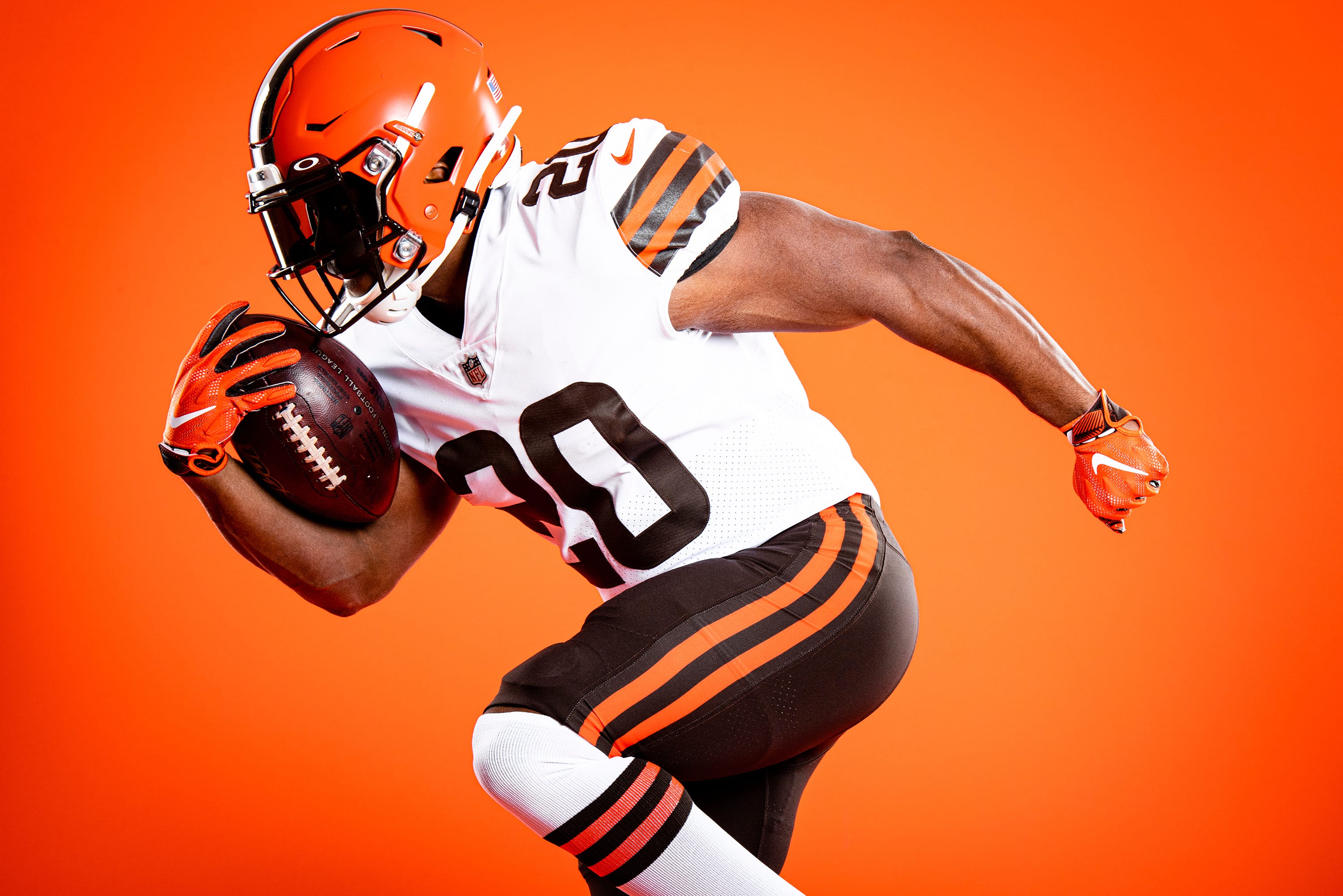 Cleveland Browns' new uniforms resemble 
