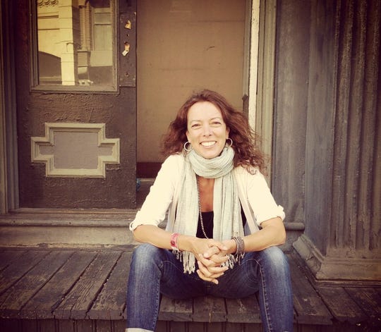 Pamela Springsteen to talk pics, including brother Bruce's, on ...