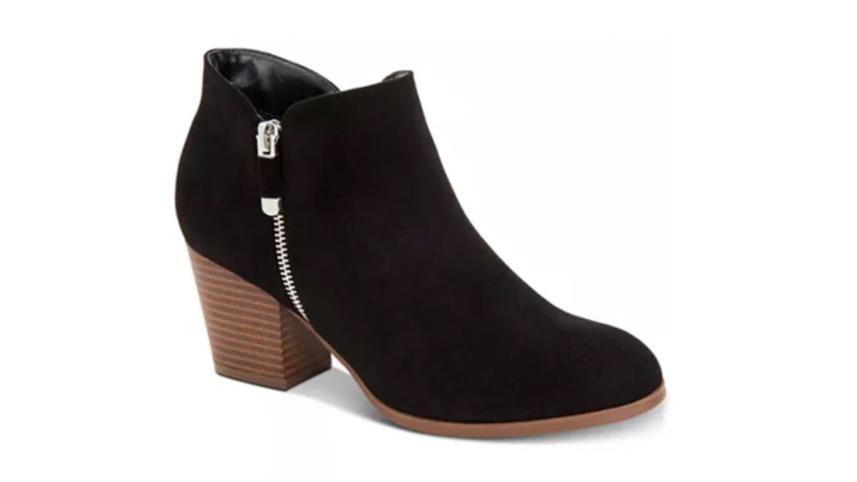 Macy's flash shoe sale: Snag top-rated 