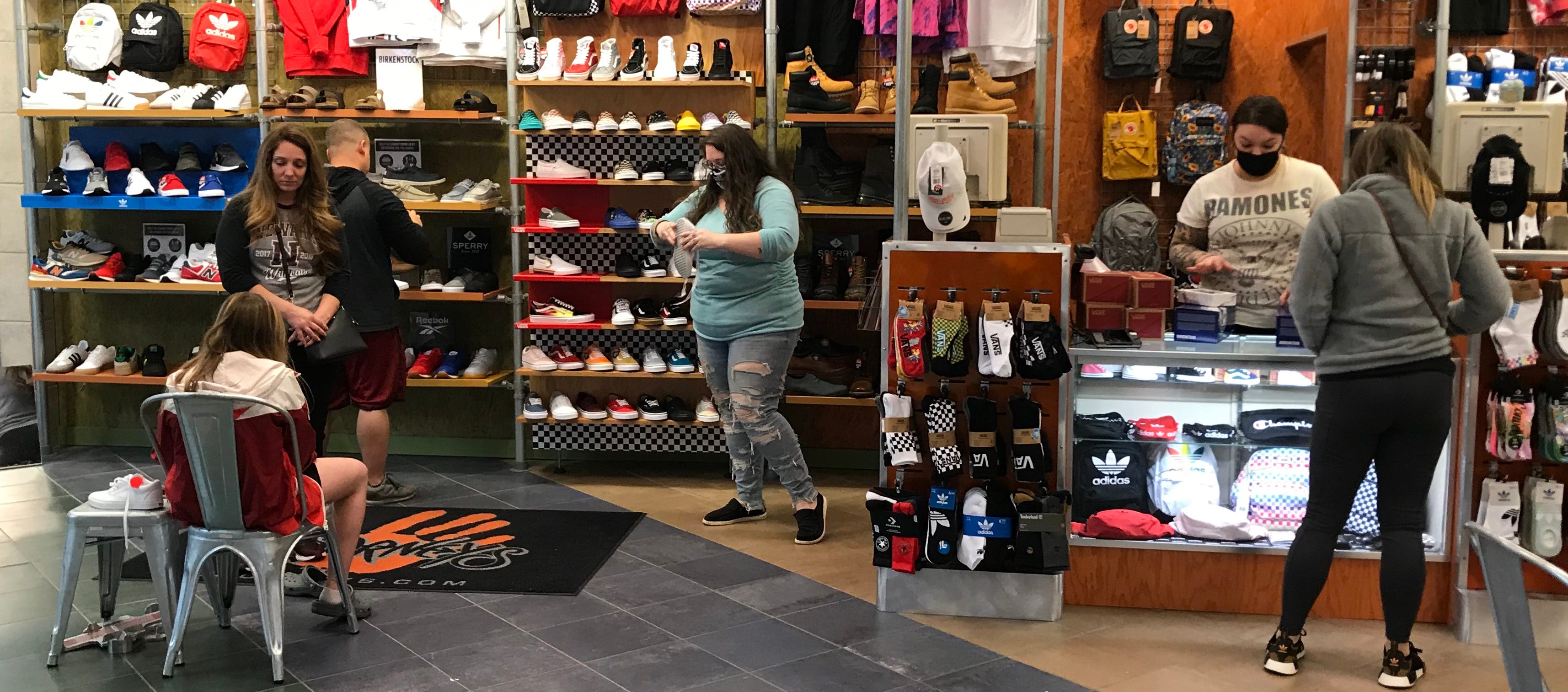 journeys shoes locations
