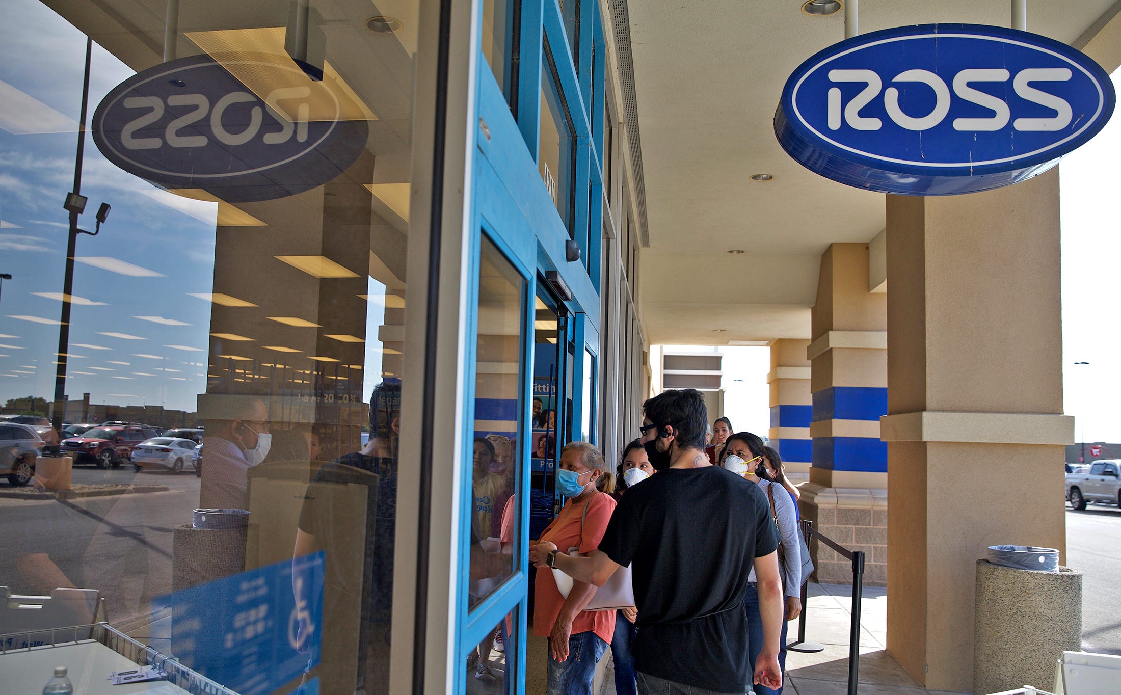 Ross Dress for Less reopens to long 