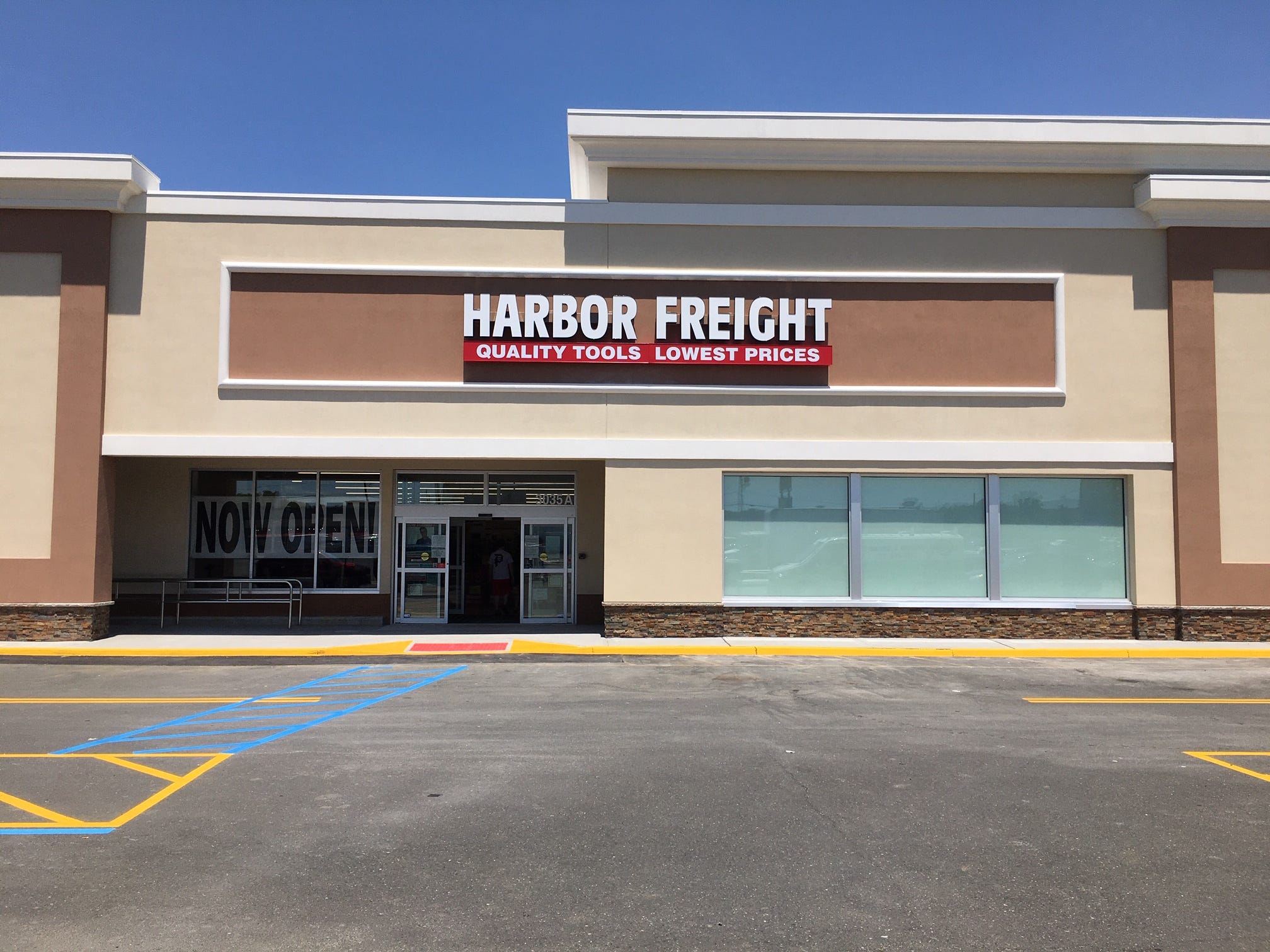 Harbor Freight Tools comes to Hazlet Plaza as shopping center gets facelift