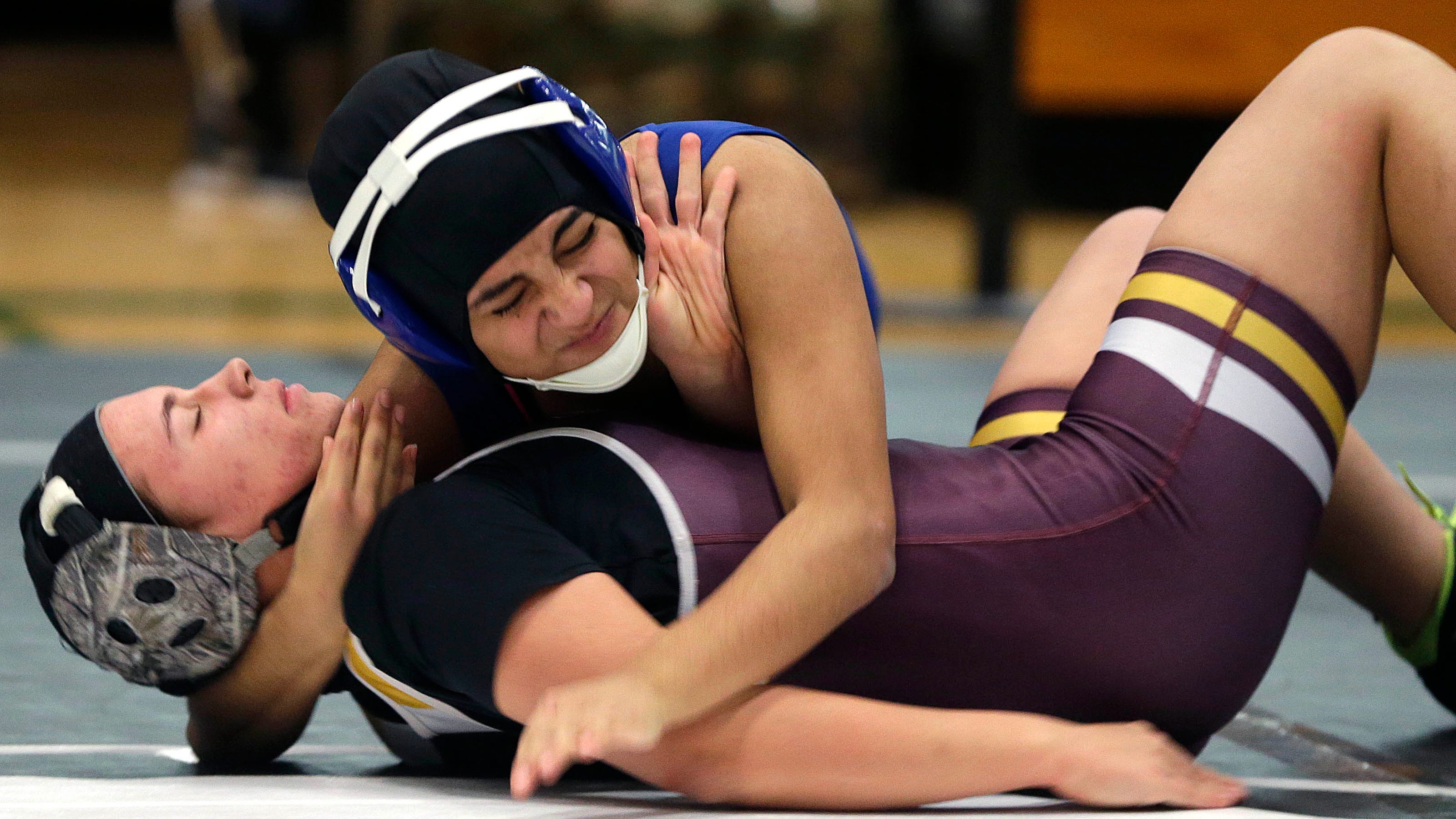 Wisconsin high schools to have girls wrestling in 2021