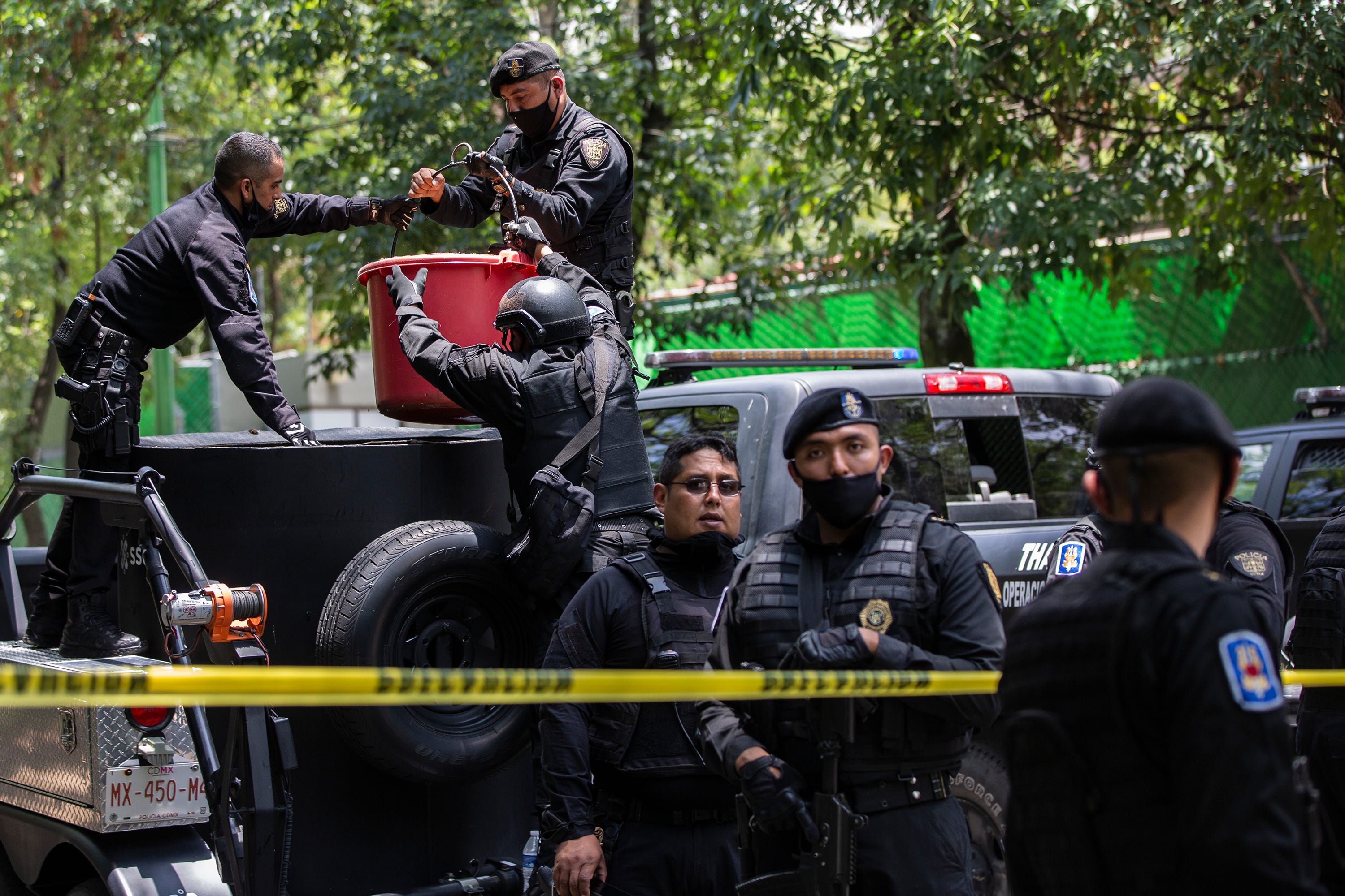 CJNG Cartel Is Blamed In Deadly Attack On Mexico City Police Chief   F449ebc9 115d 4a80 8085 33d2ee216155 Attack7 