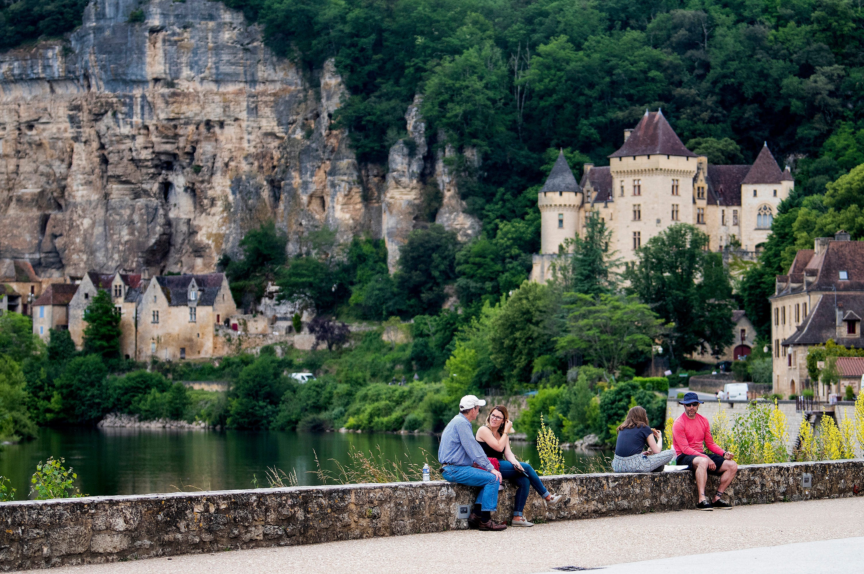 La Roque Gageac A Village With Its Own Climate