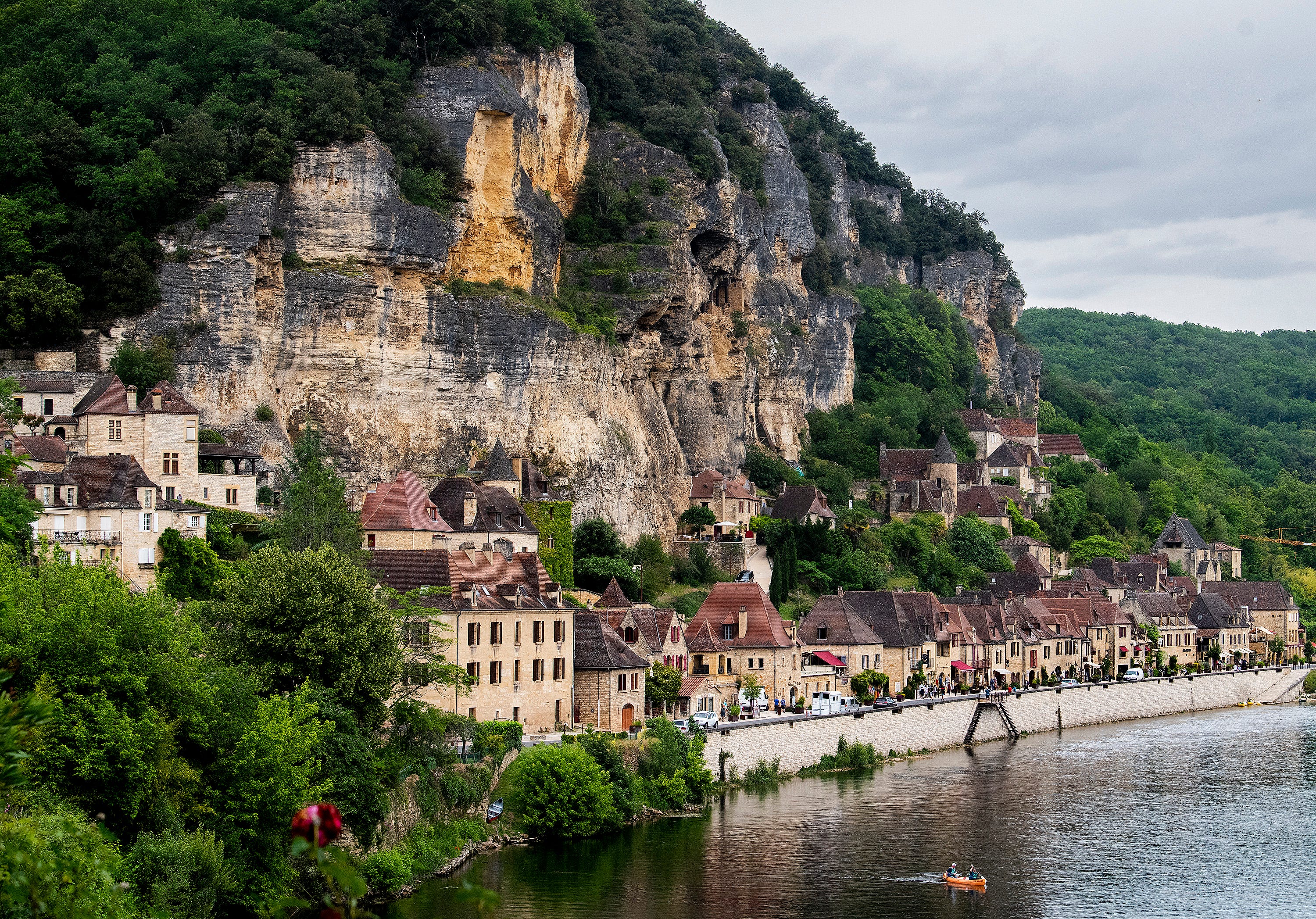 La Roque Gageac A Village With Its Own Climate