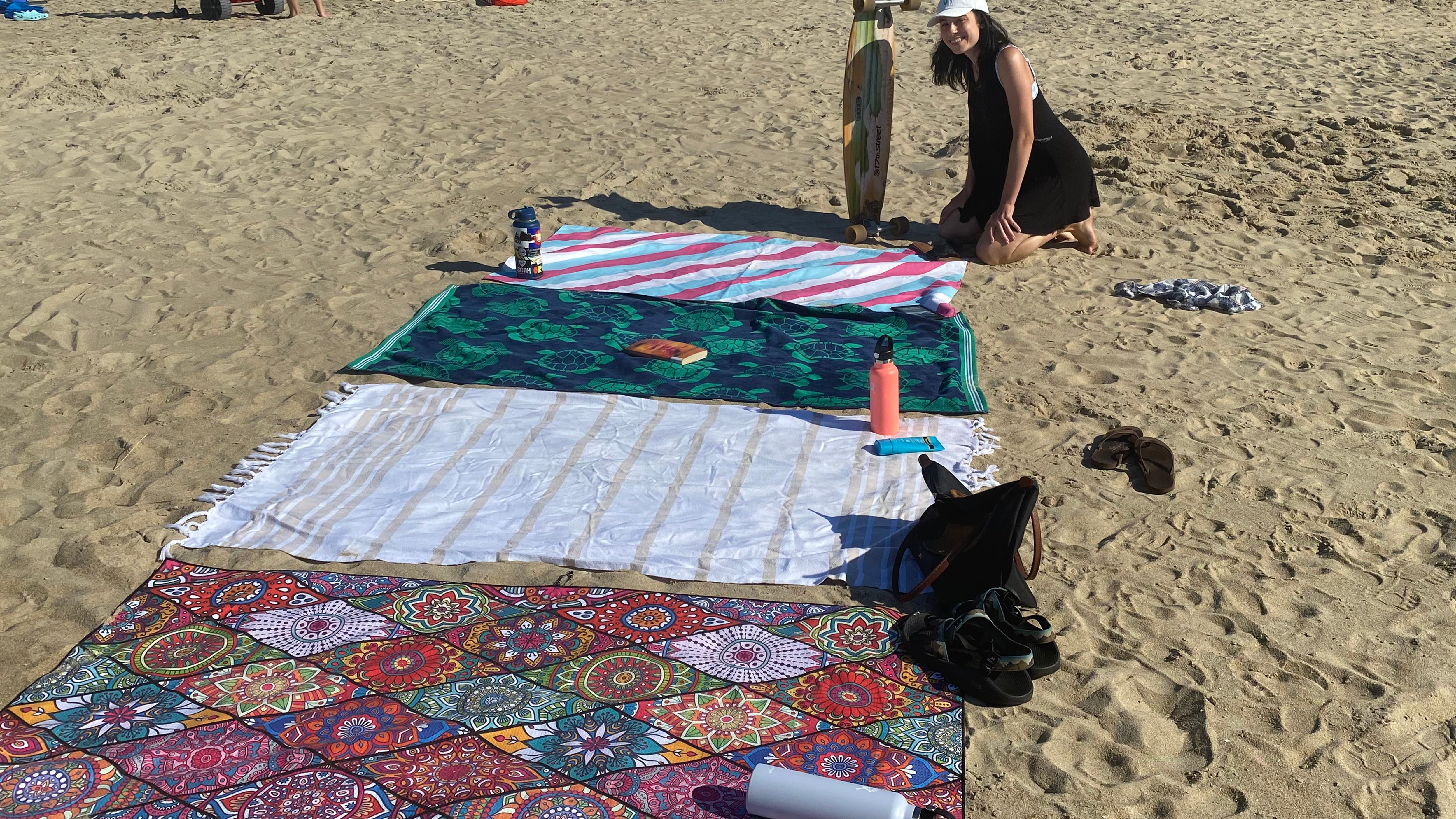 keep sand off beach towel