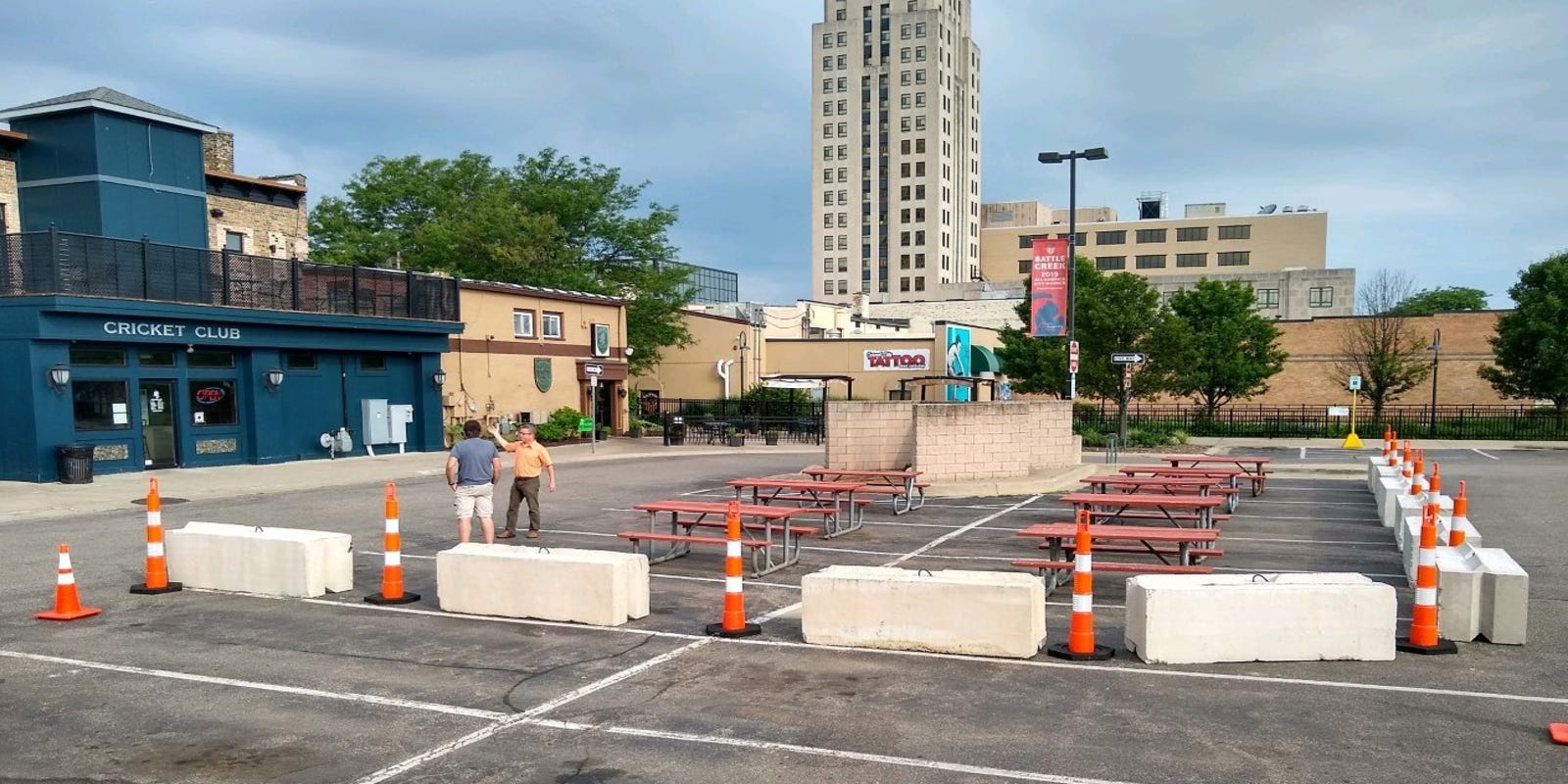 Battle Creek parking is now outdoor seating for downtown restaurants