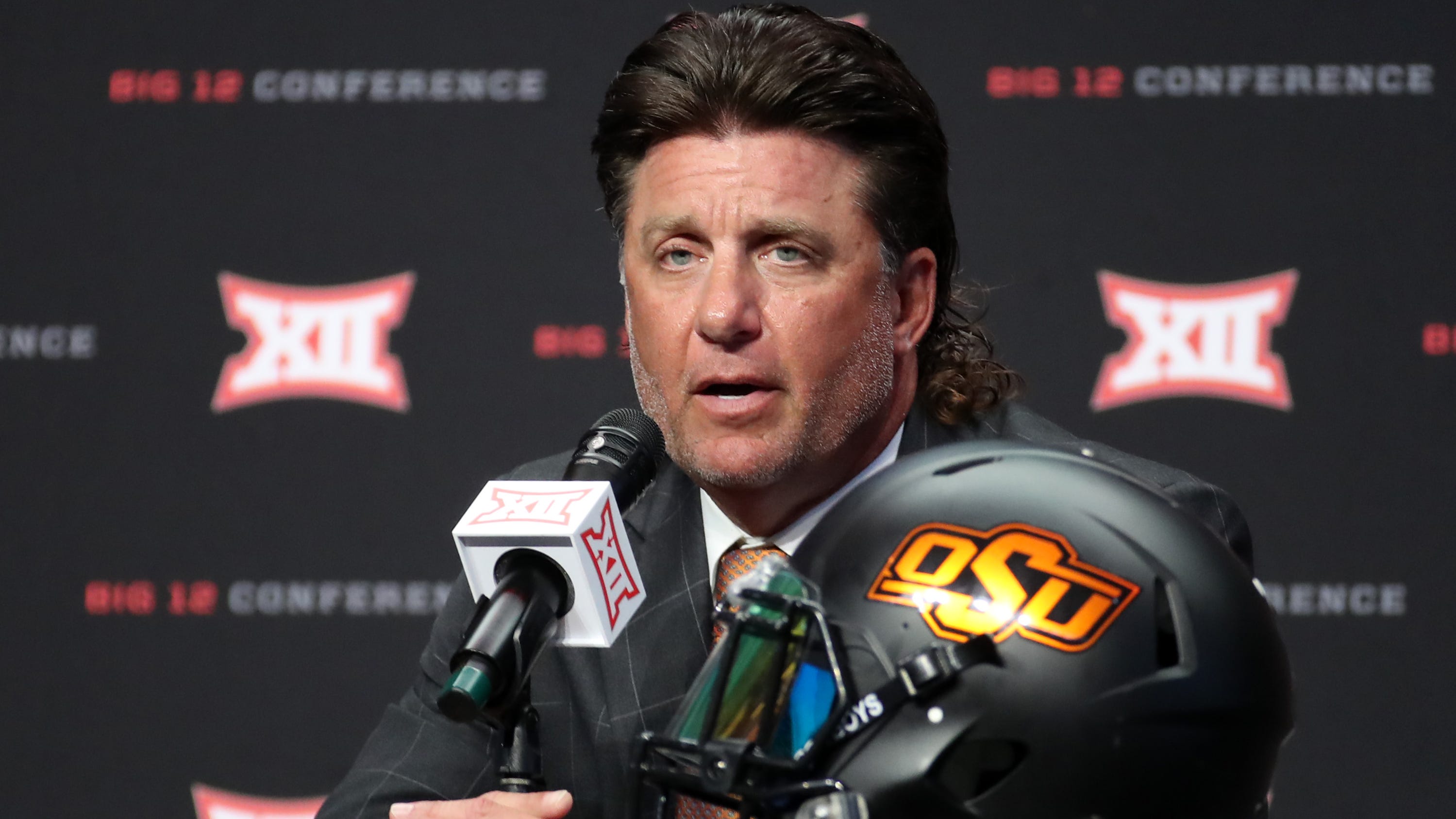 Oklahoma State Mike Gundy will remain Cowboys football coach