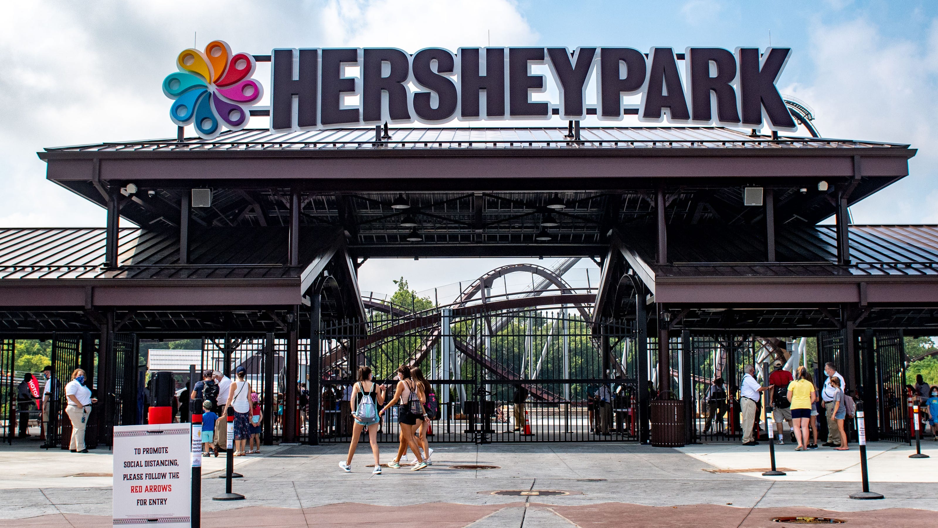 Hersheypark opens in Pennsylvania amid COVID-19