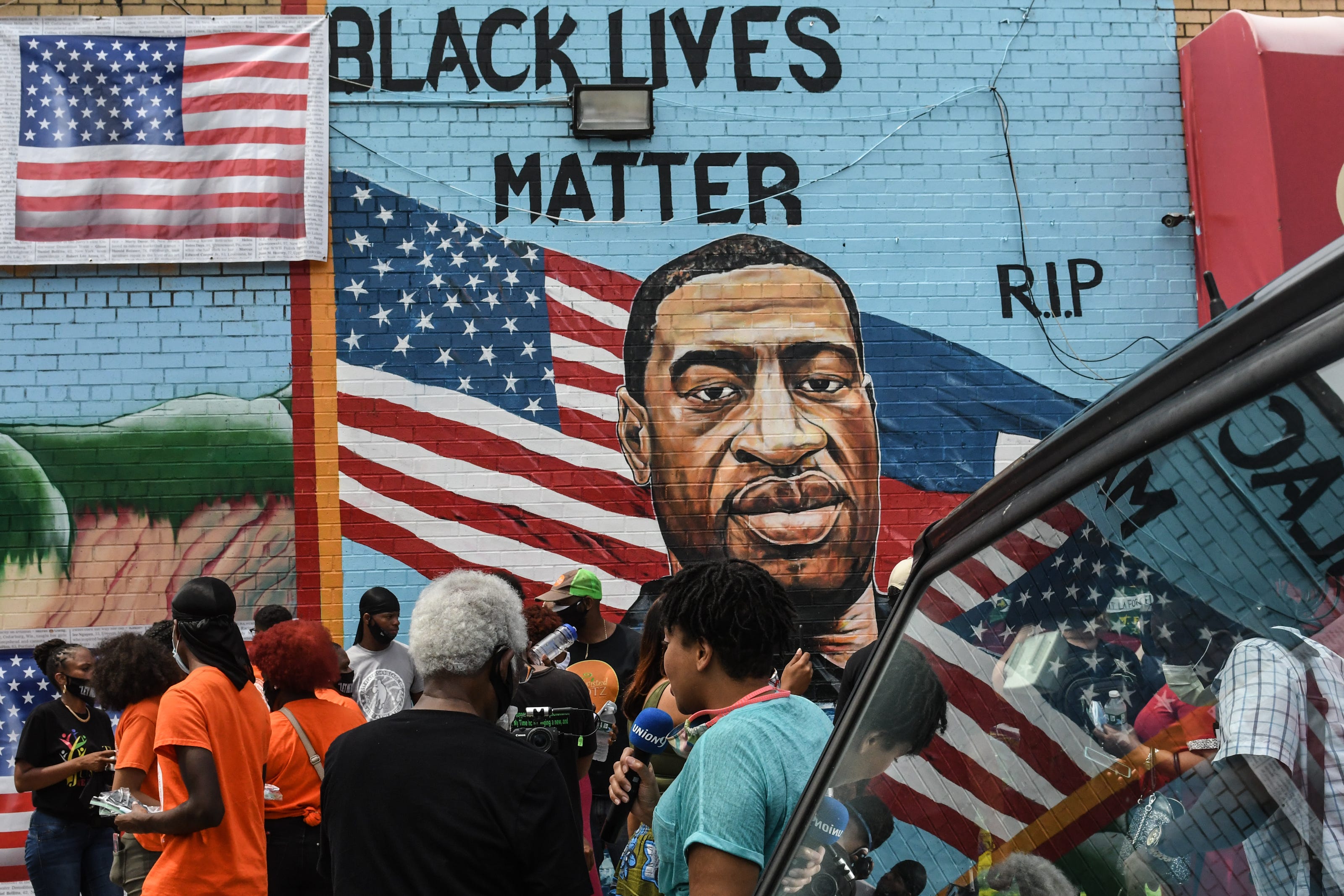 Murals Honor George Floyd And Black Lives Matter Movement   7b371e31 44c6 4ade B19a 6f0ae22615e4 GTY 1226884807 