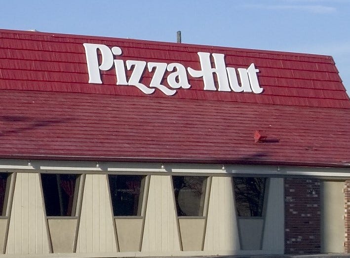 pizza hut carrickfergus closed