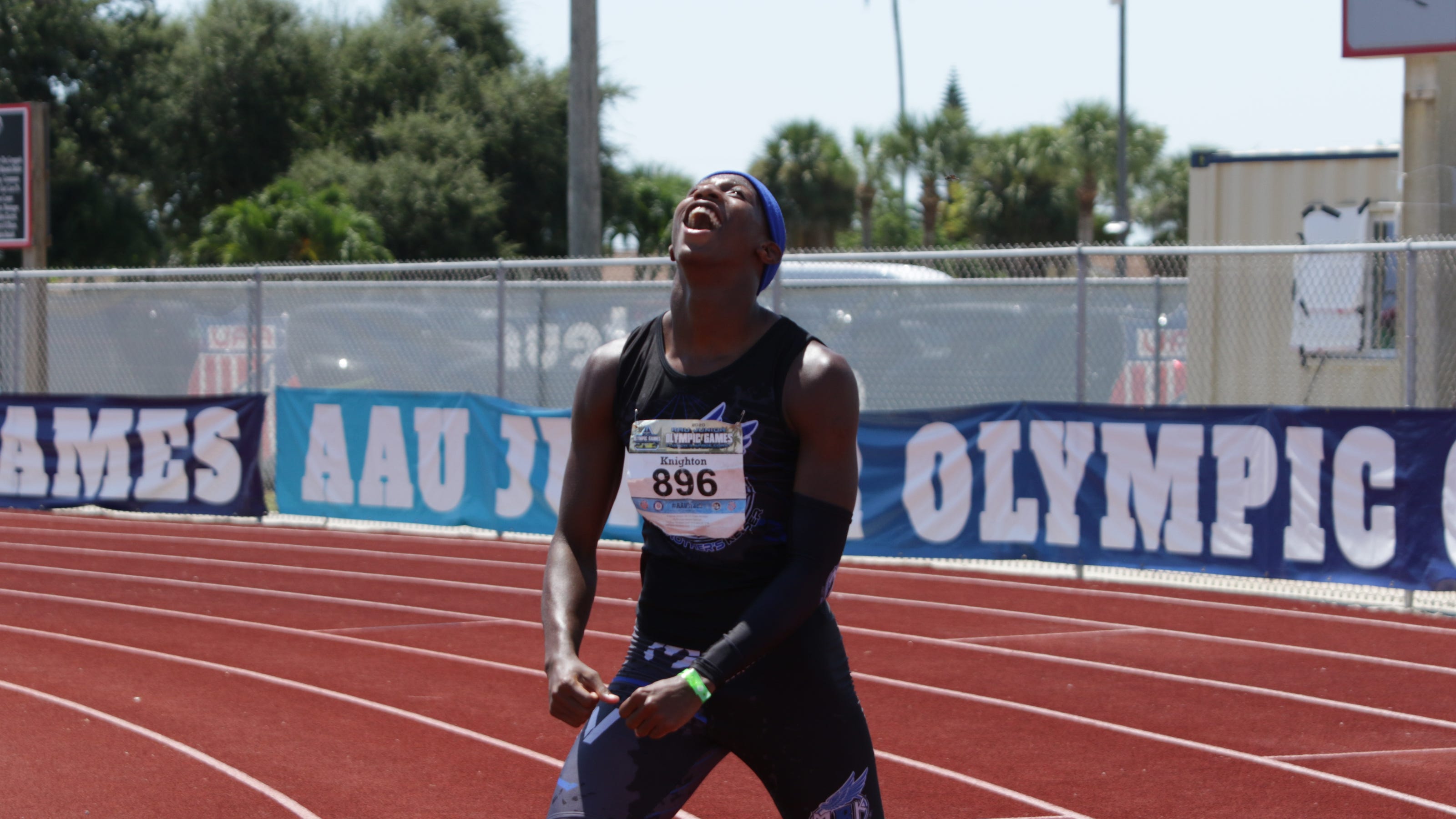 AAU Junior Olympics Erriyon Knighton sets national record in 200 meters