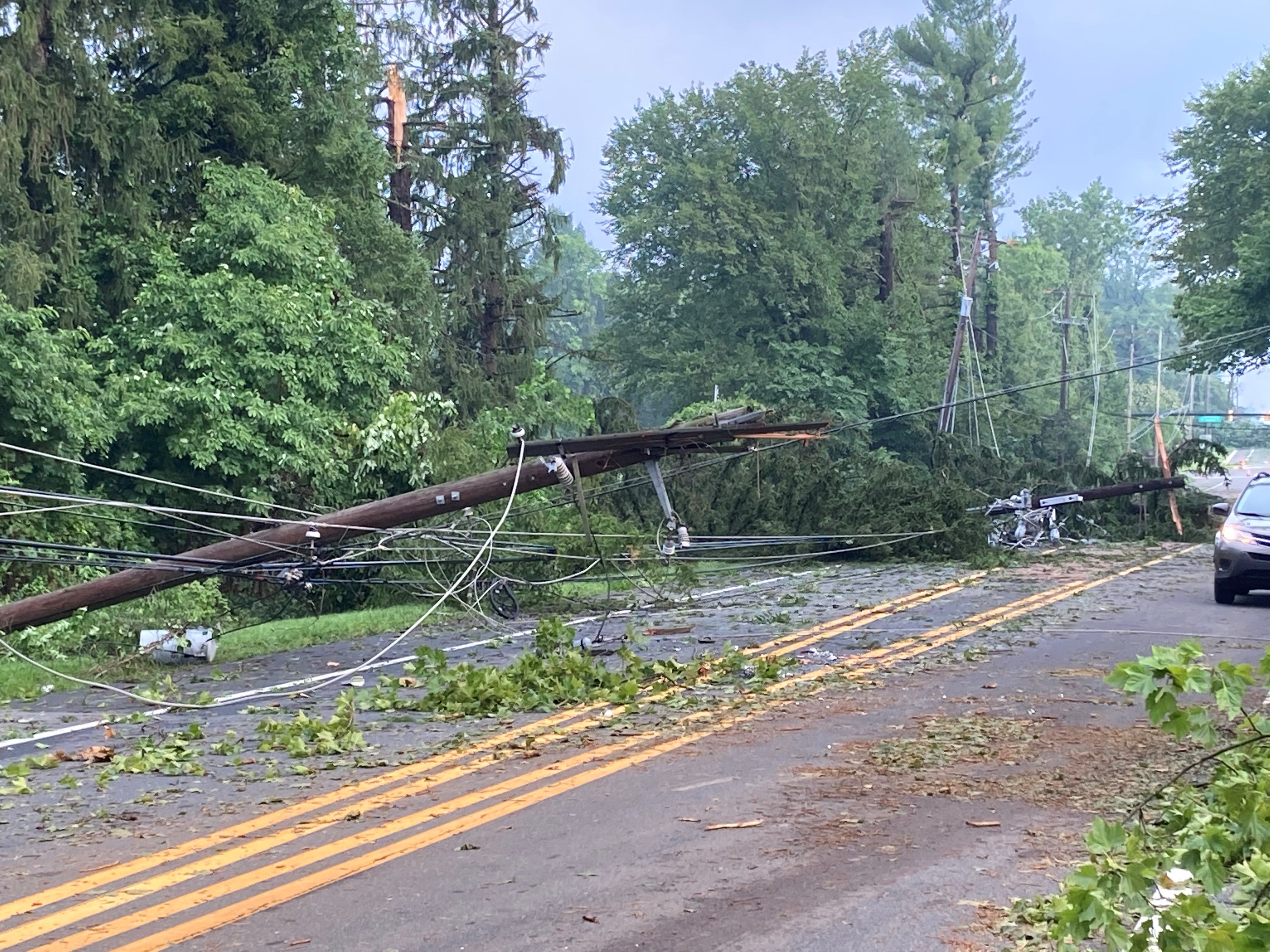 Thousands Still Without Power Saturday After Destructive Rain And Wind ...