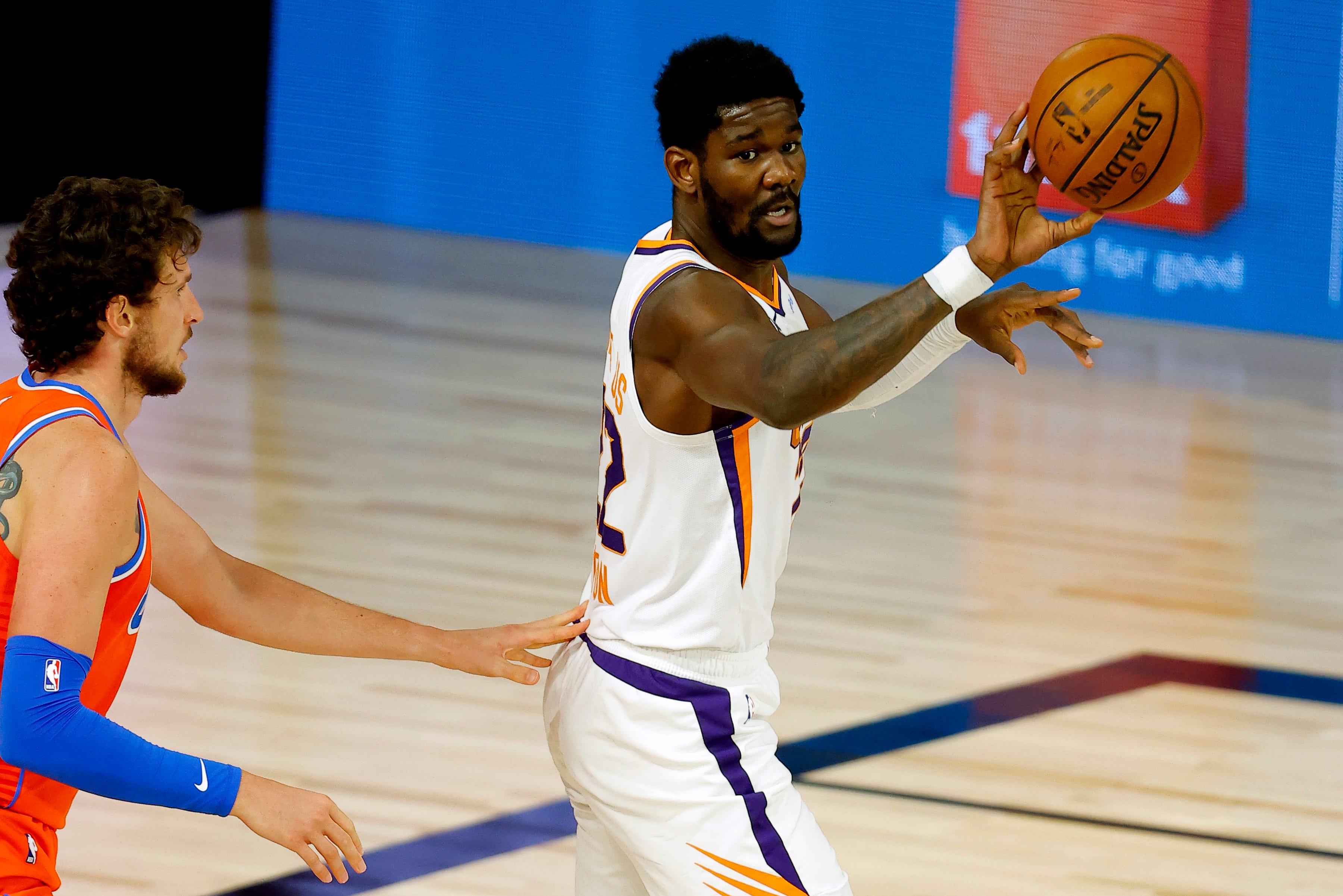 Phoenix Suns Stay Unbeaten In Win Over Oklahoma City Thunder