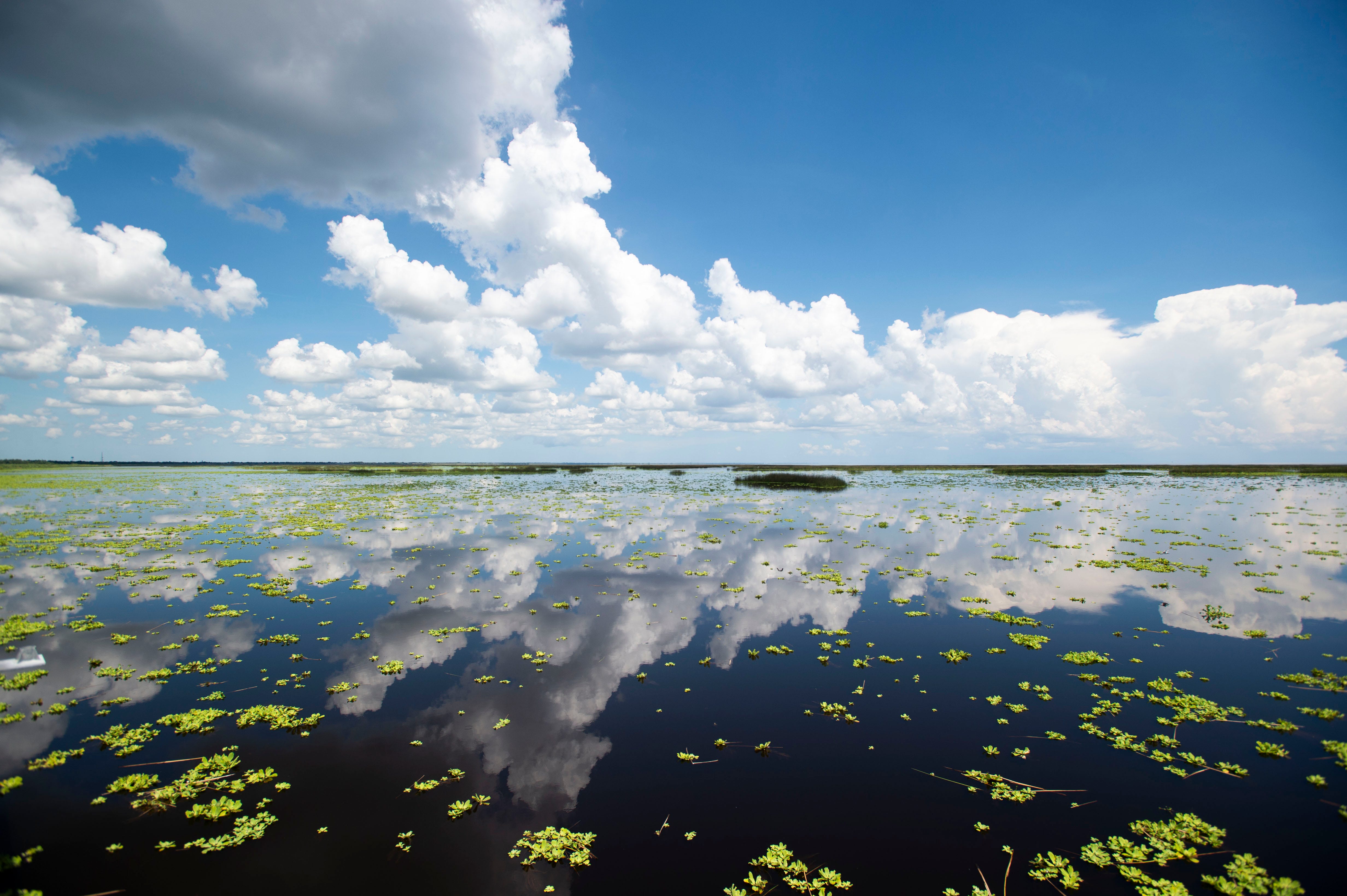 Lake Okeechobee, Florida's Largest Freshwater Lake, Sits At 13.5 Feet ...