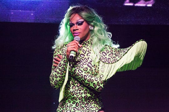 Chi Chi DeVayne, a popular contestant from the competition reality series "RuPaul's Drag Race," has died following her hospitalization for pneumonia.