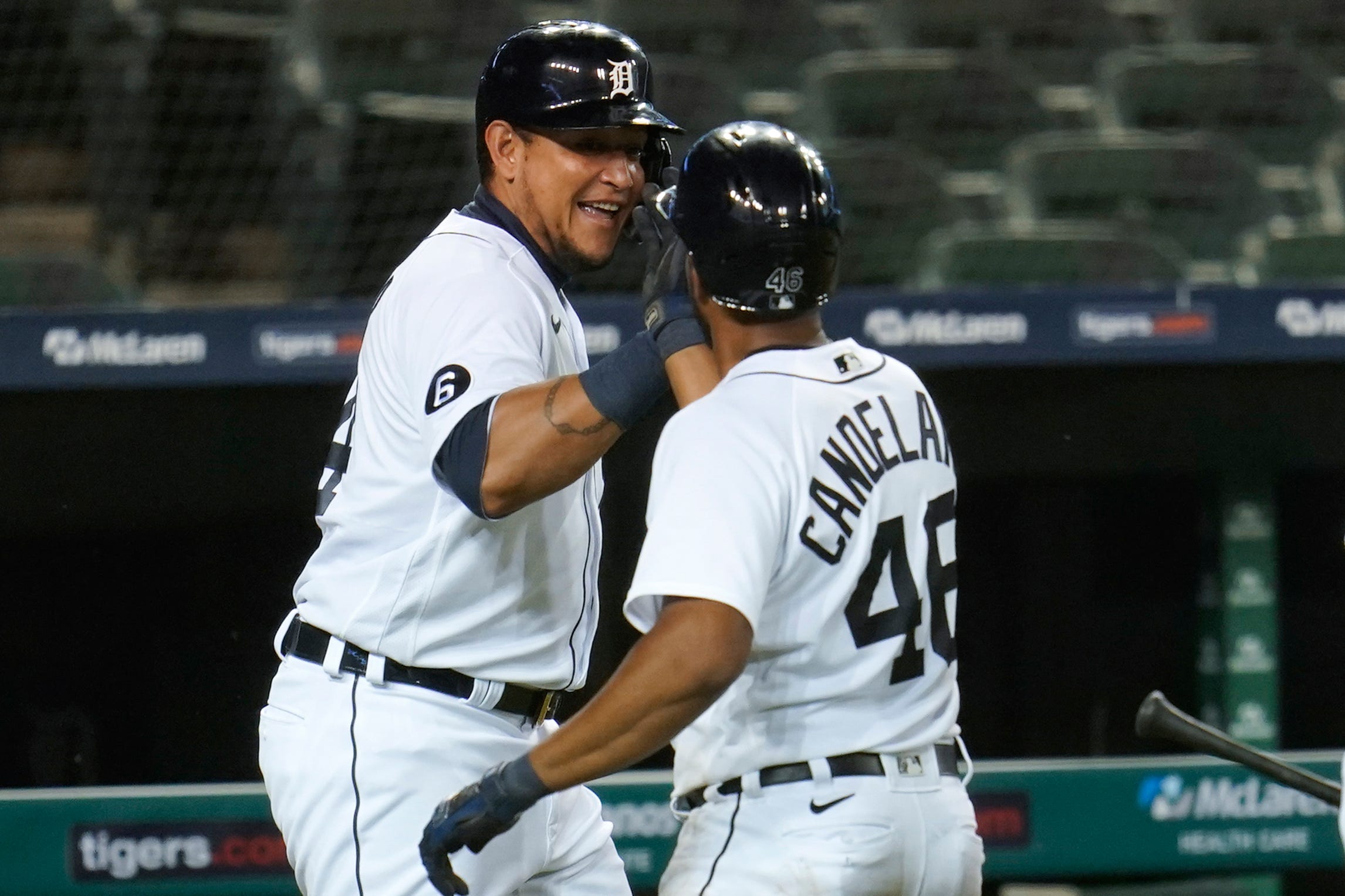 tigers vs twins score today