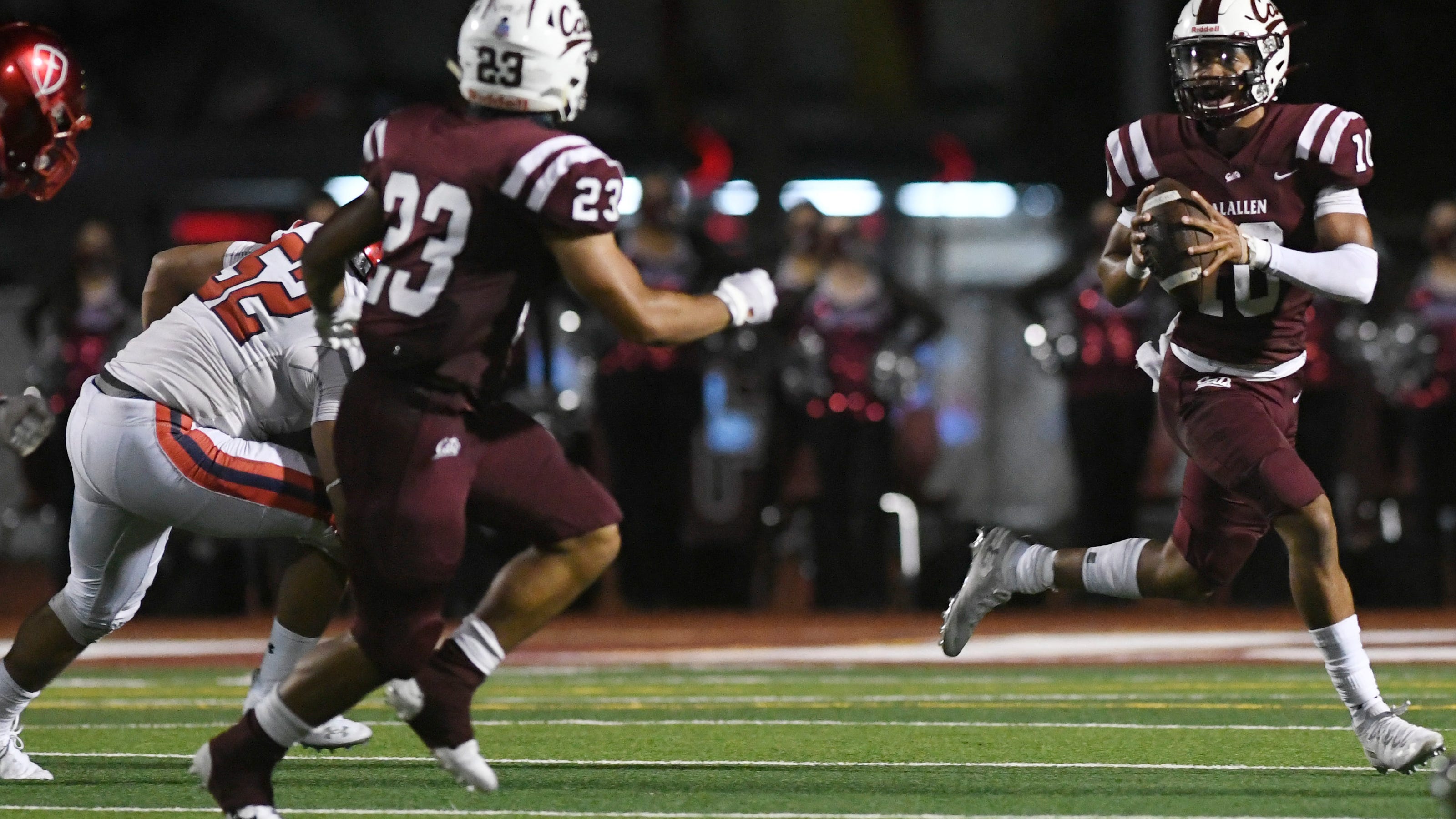 High School Football: Calallen rises to No. 5; Refugio holds firm