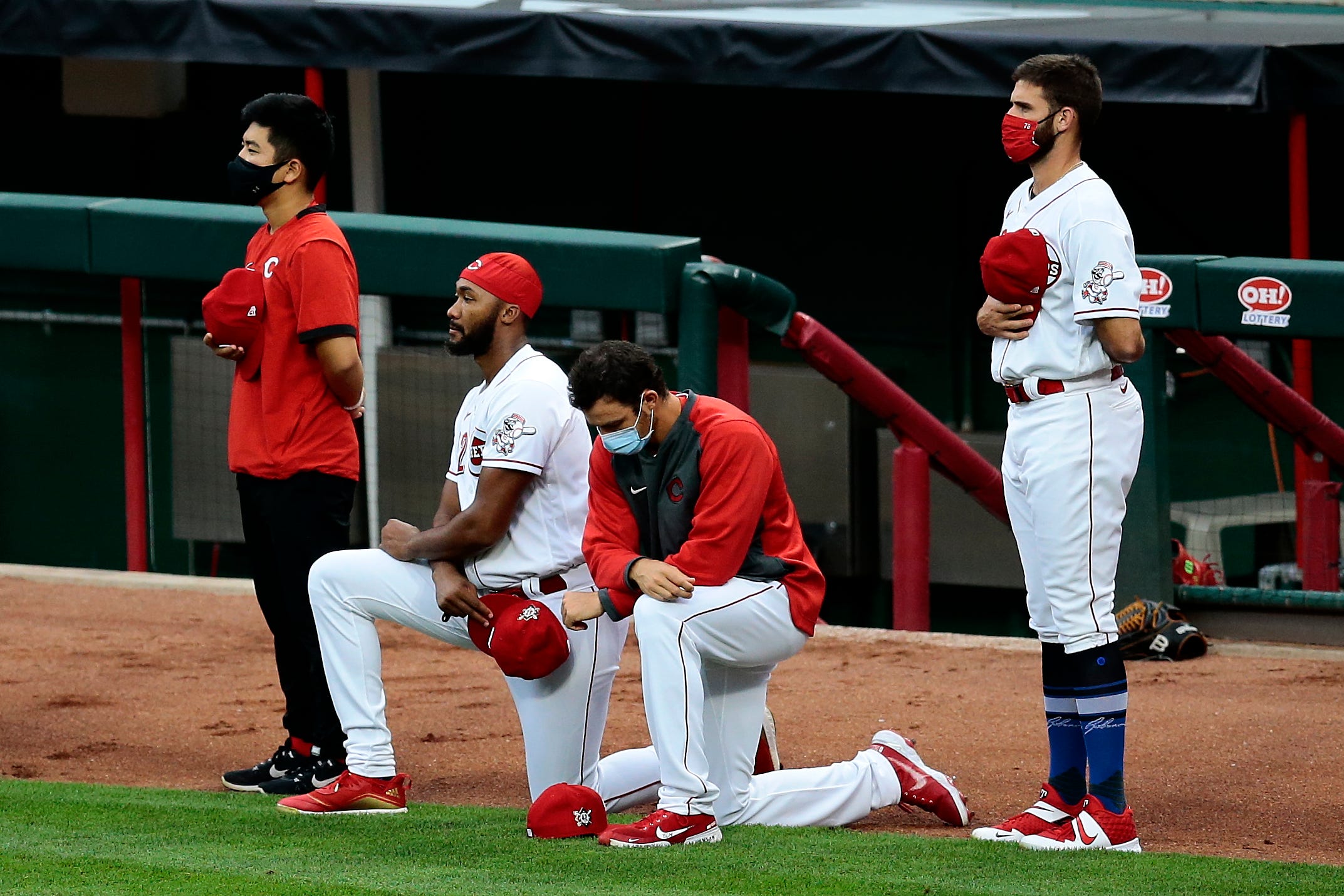 Amir Garrett: Reds pitcher wears St. John's basketball jersey (photo) -  Sports Illustrated