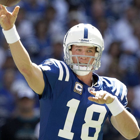 Indianapolis Colts' Peyton Manning passing his way