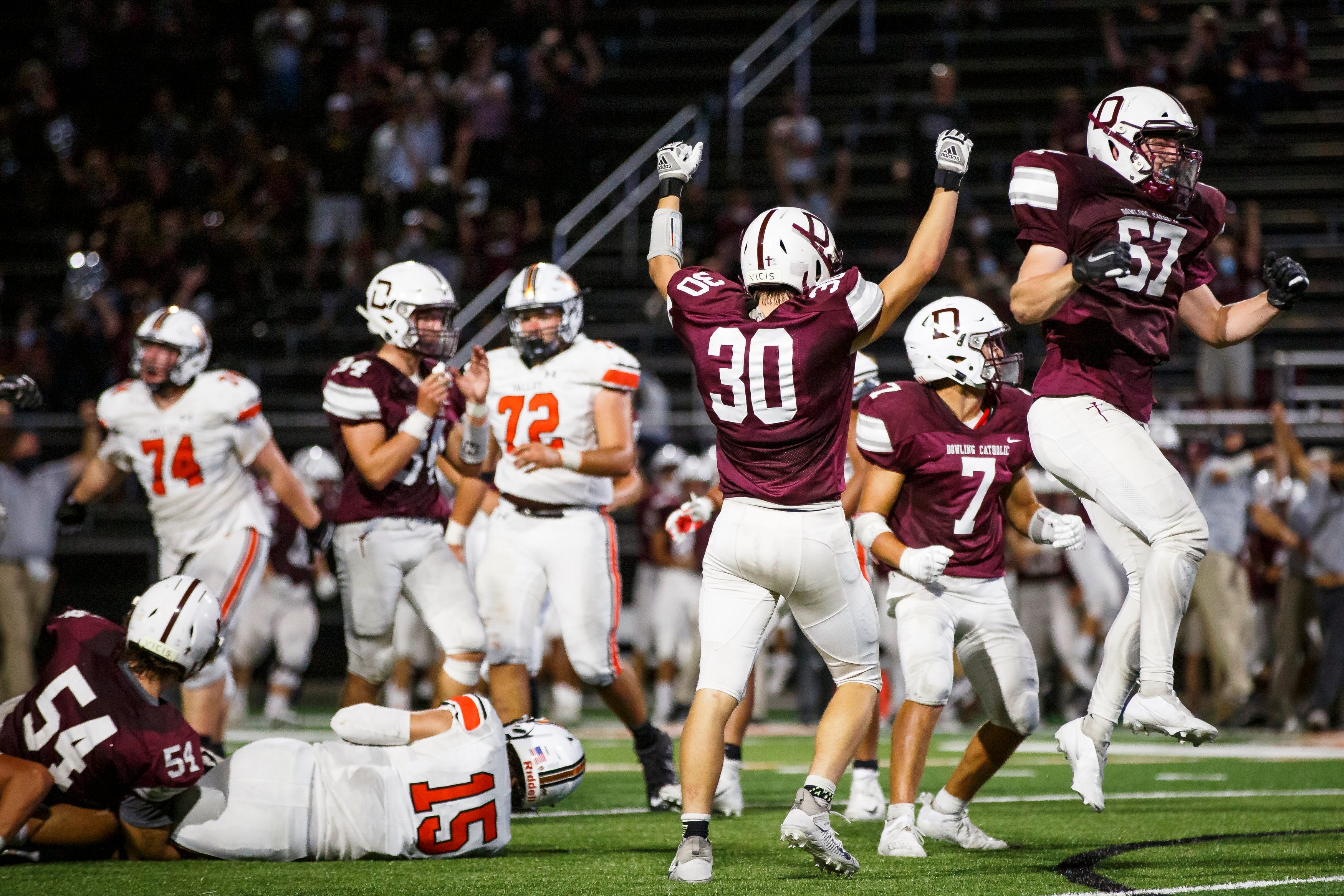 Des Moines Register High School Football Rankings: Dowling Catholic ...