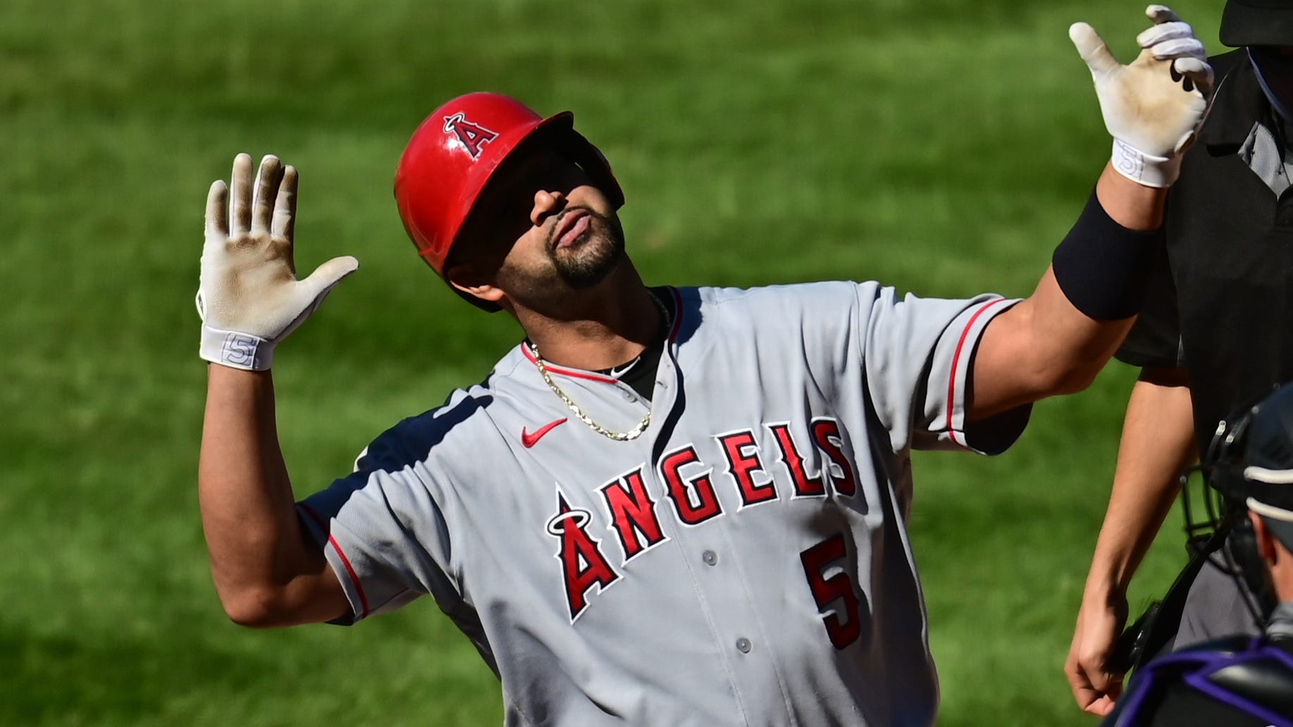 Can any active MLB slugger come close to Albert Pujols' 660 homers?