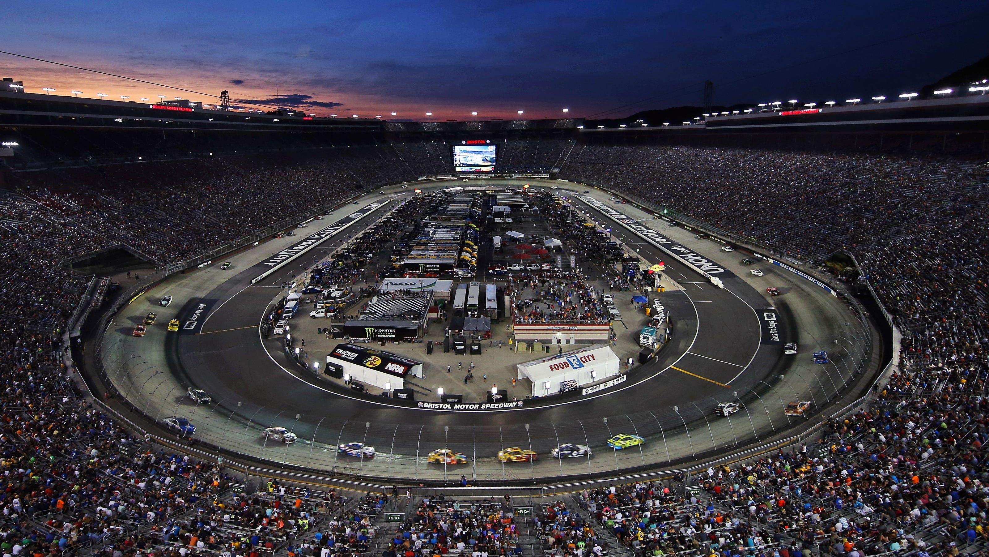 NASCAR at Bristol: Start time, lineup, TV schedule for playoff race