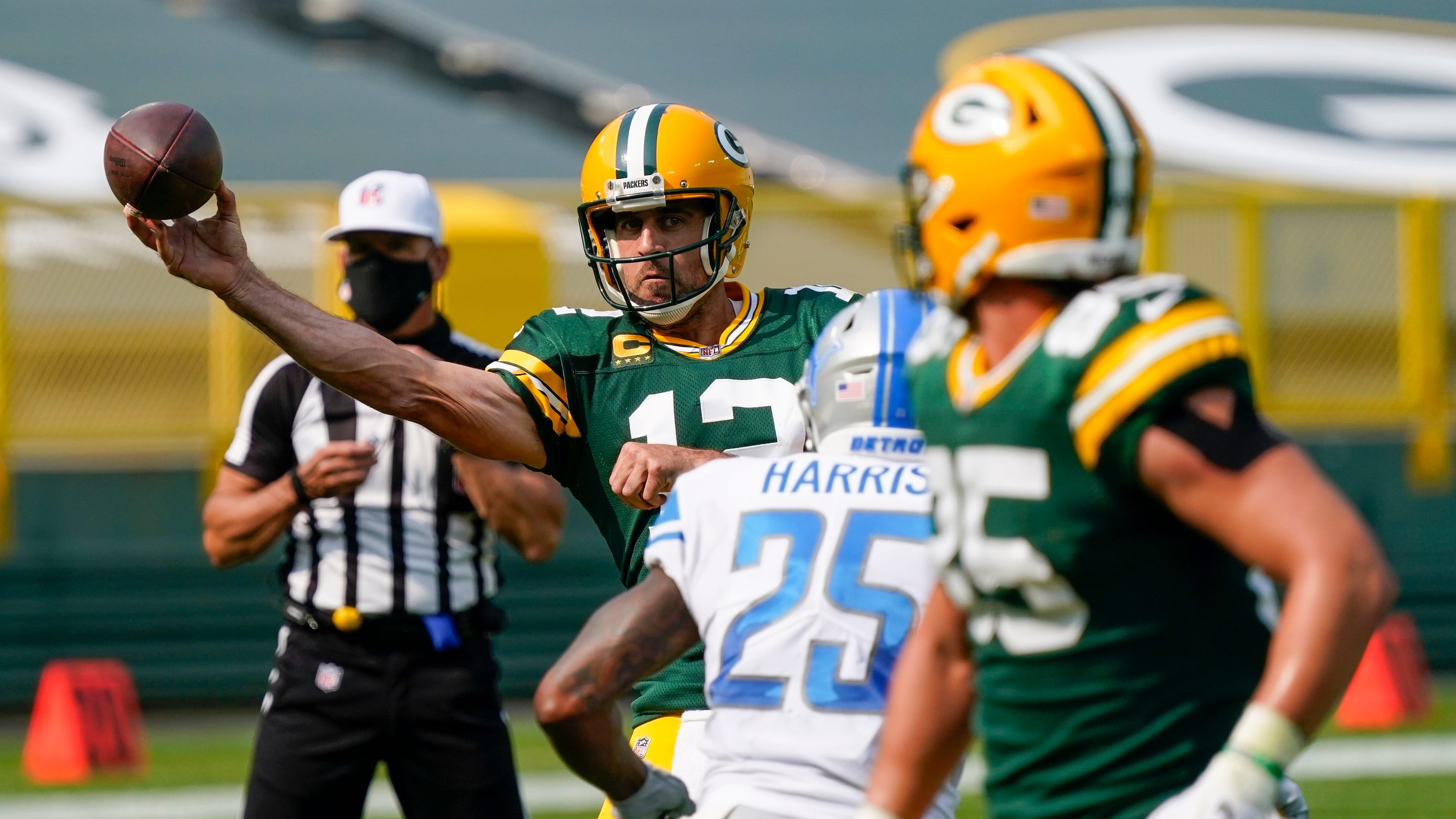 Detroit Lions predictions vs. Green Bay Packers Expect tight game
