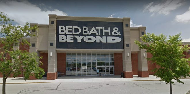 list of bed bath and beyond stores closing near me