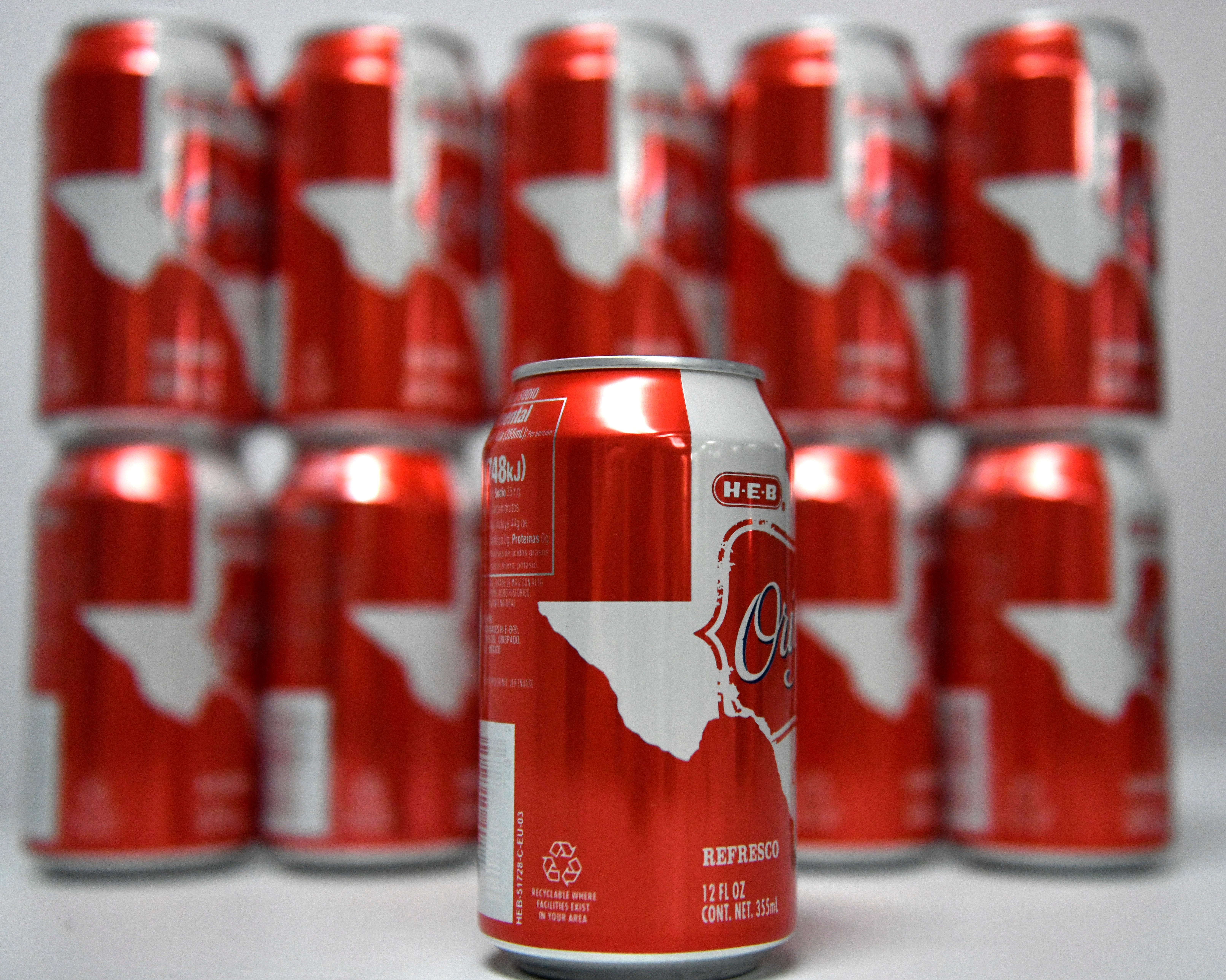 Some H-E-B Original Cola Cans Cut Off El Paso From Their Texas Logo