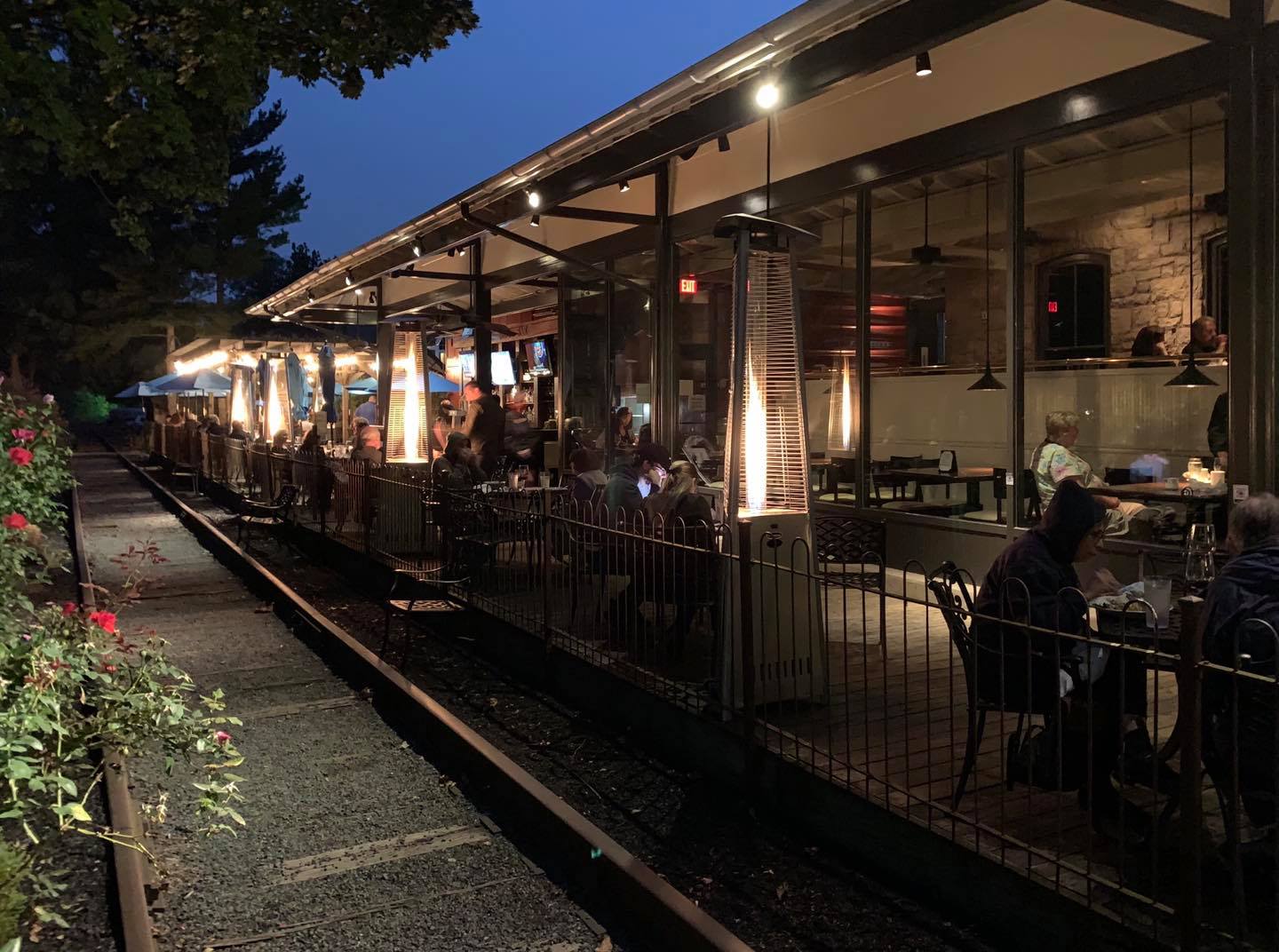 These Nj Restaurants Are Turning Up The Heat For Outdoor Dining