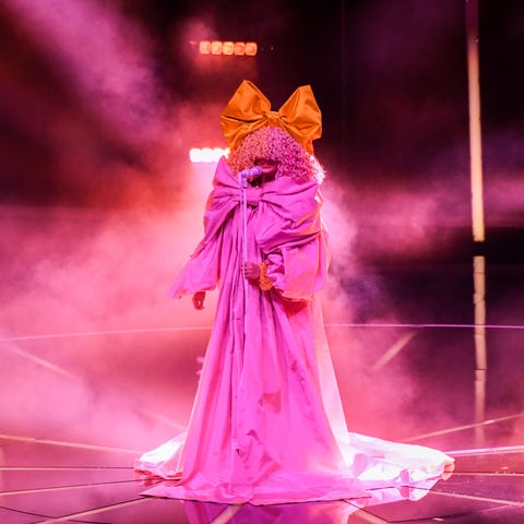 Sia was swathed in bows for her performance.