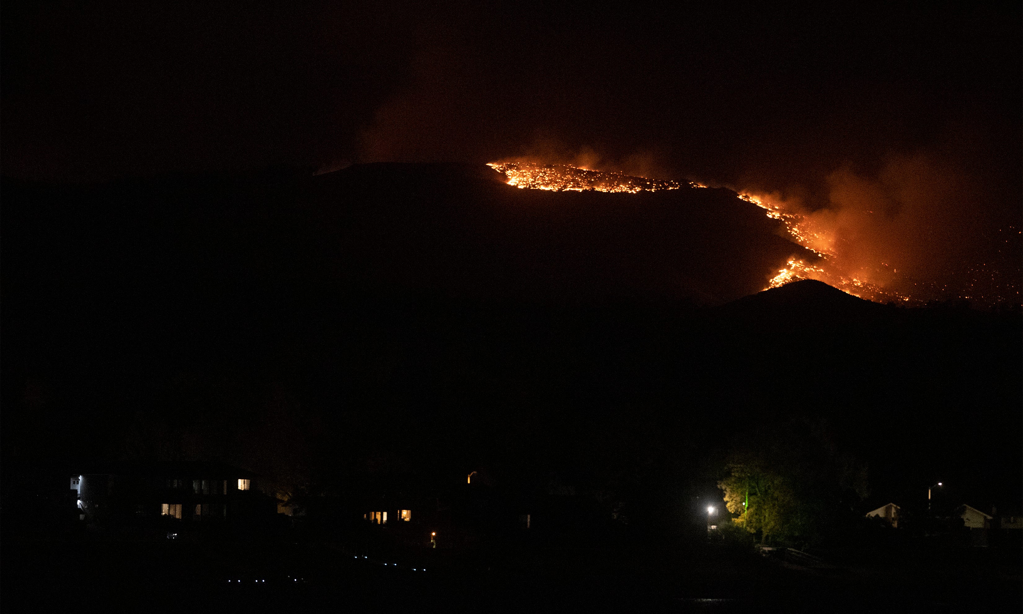 East Troublesome Fire: Before and after photos show Grand Lake impact