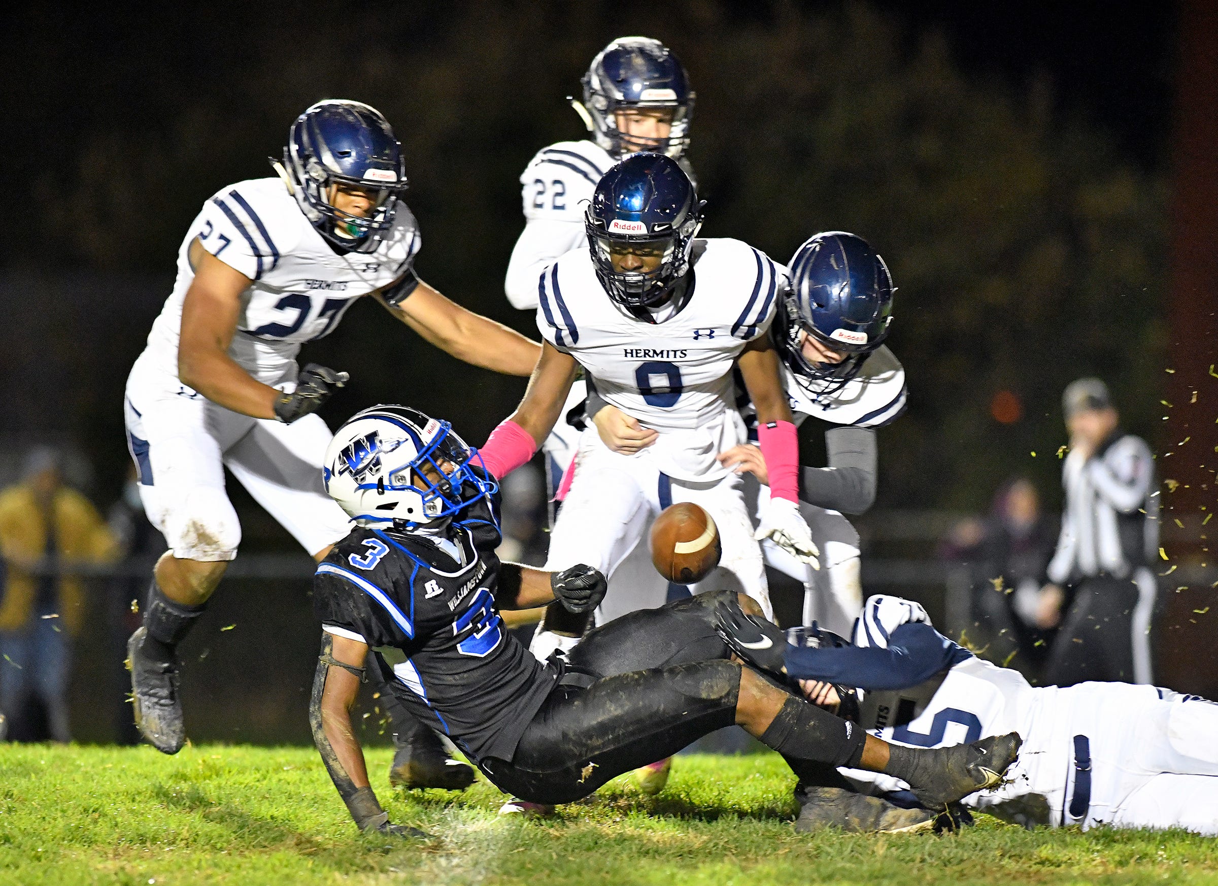 St Augustine Football Beats No 1 Williamstown In Overtime