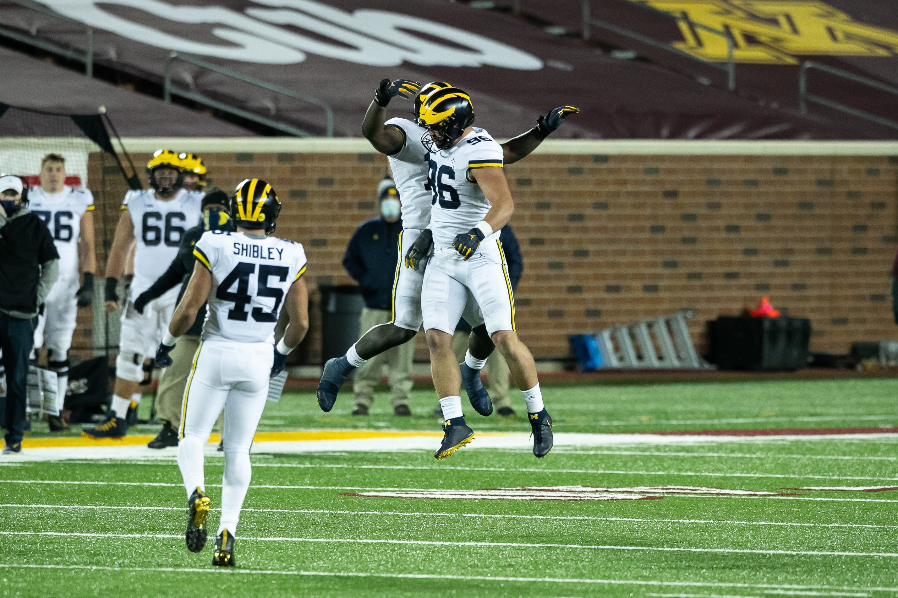 Michigan football gets commit from grad transfer WR Daylen Baldwin