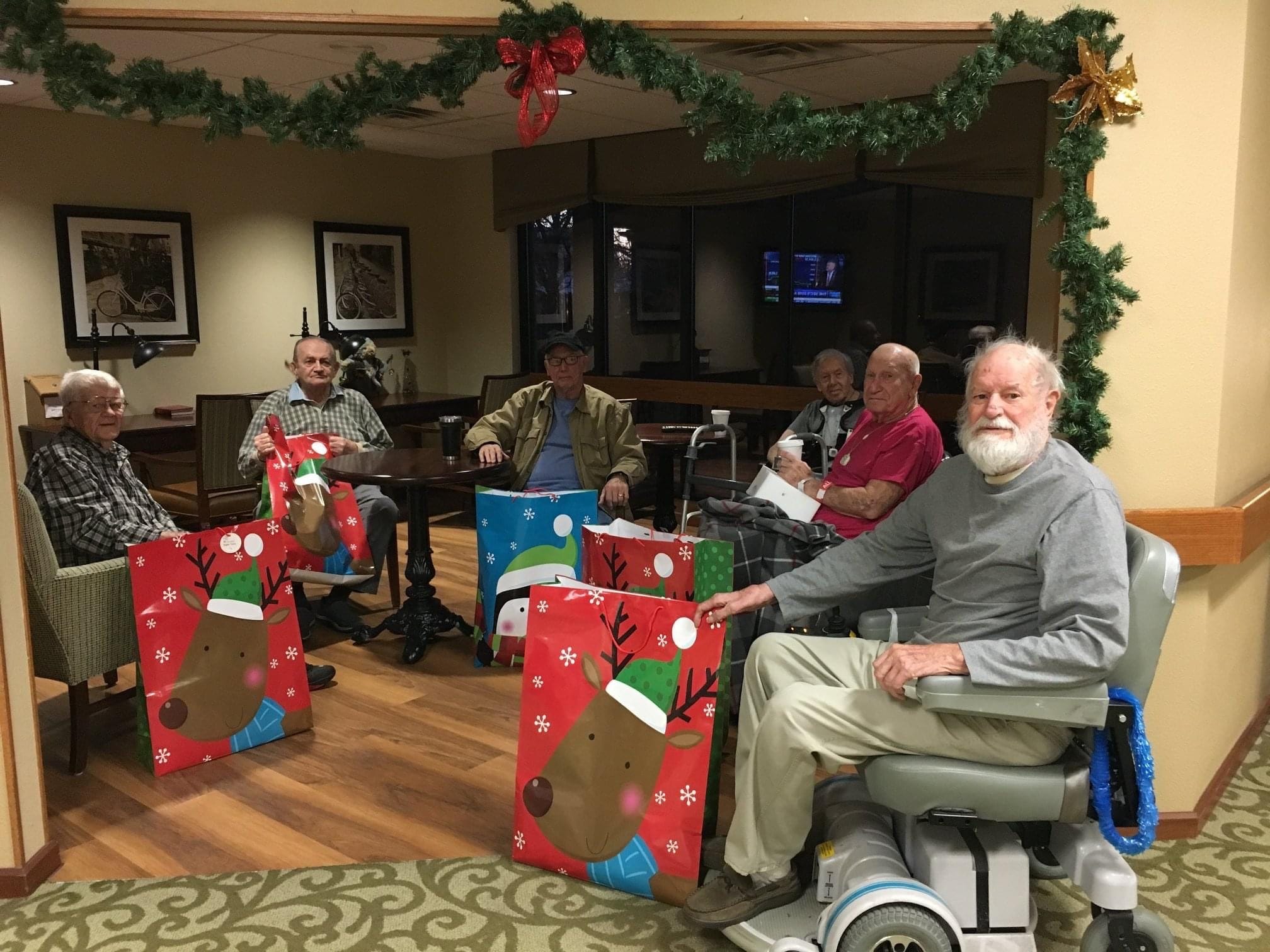 Kenosha Nursing Homes Christmas 2022 Drive-By Parade Planned To Honor Vets Confined In Nursing Homes